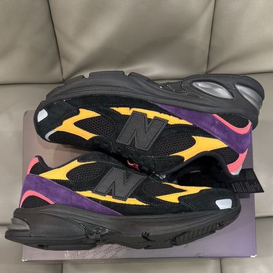 KITH × New Balance 2010 "Black/Multi"