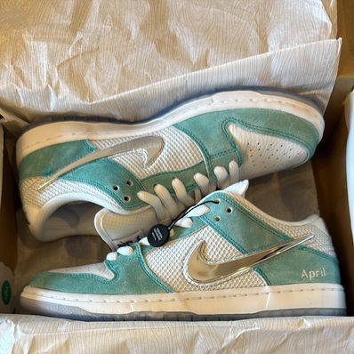 APRIL SKATEBOARDS × Nike SB Dunk Low Pro QS "White and Multi-Color"