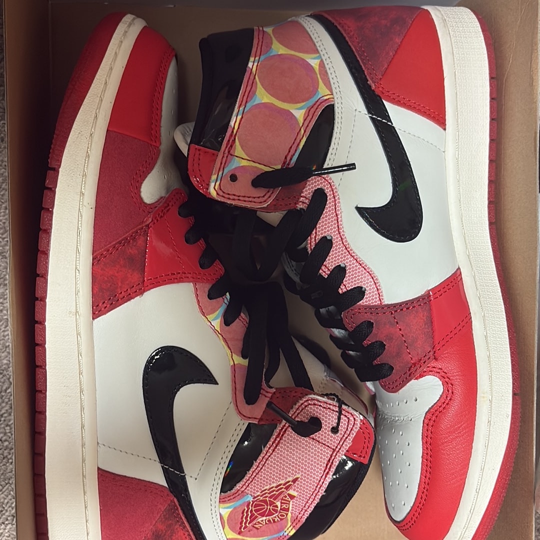 Spider-Man × Nike Air Jordan 1 Retro High OG SP "Spider-Man: Across the Spider-Verse/University Red"