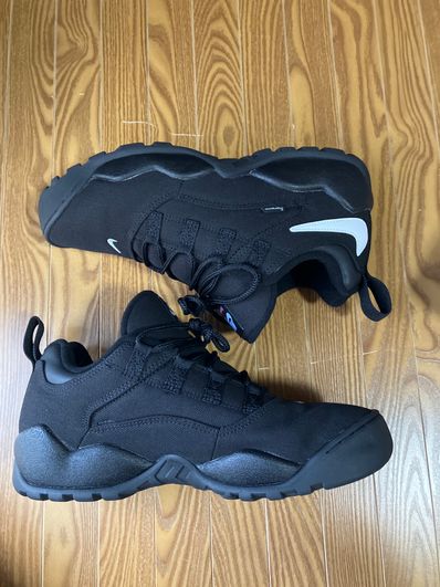 Supreme × Nike SB Darwin Low "Black"