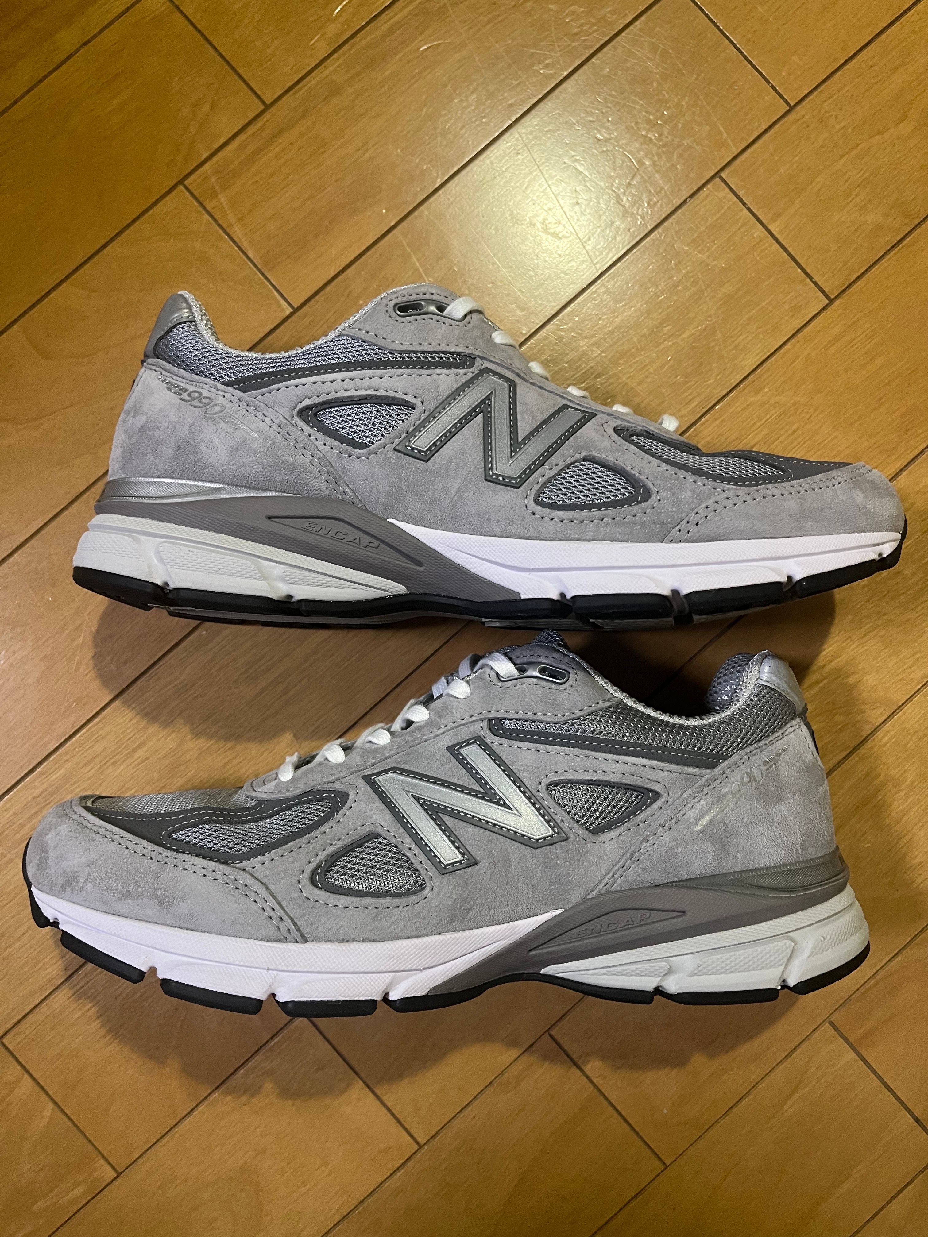 New Balance 990V4 "Grey Silver"