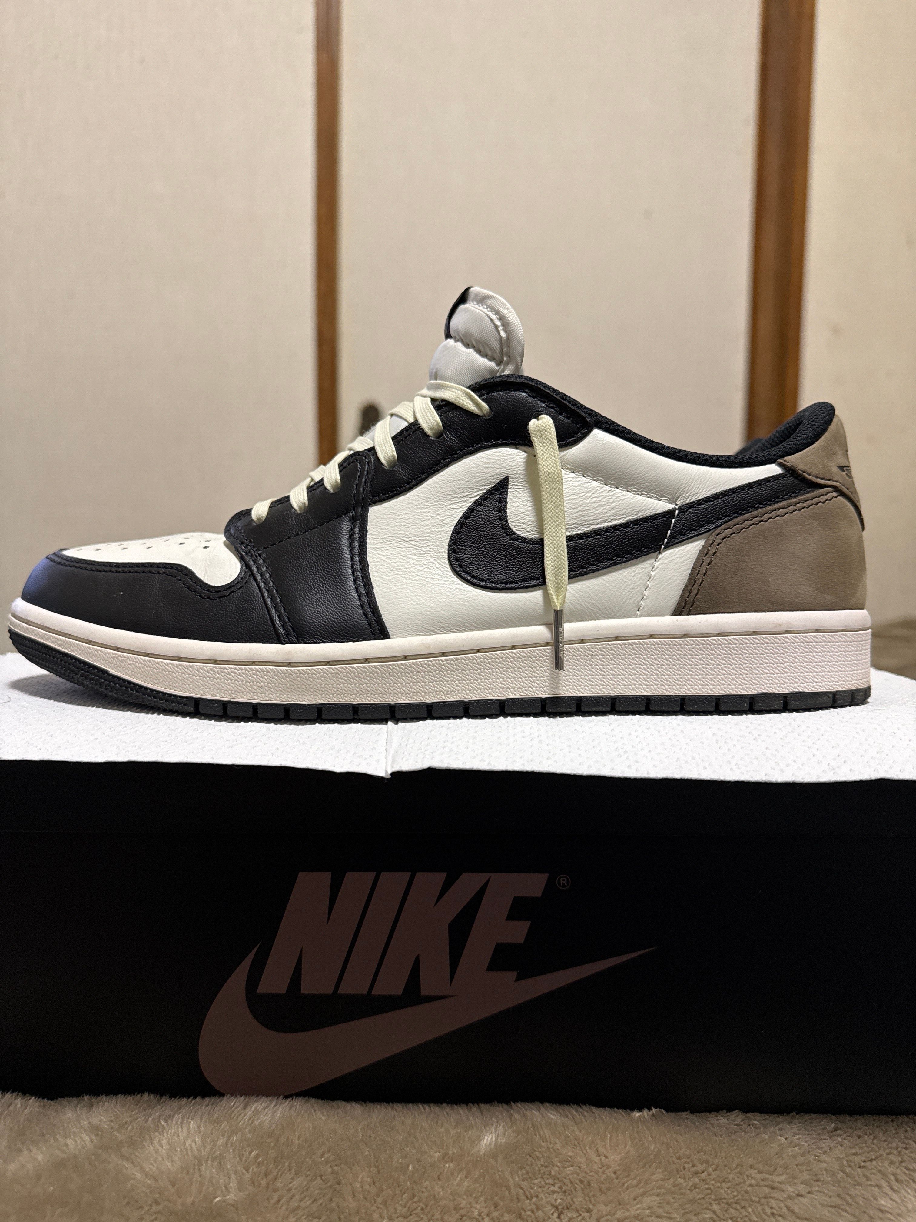Nike Air Jordan 1 Retro Low OG "Mocha"