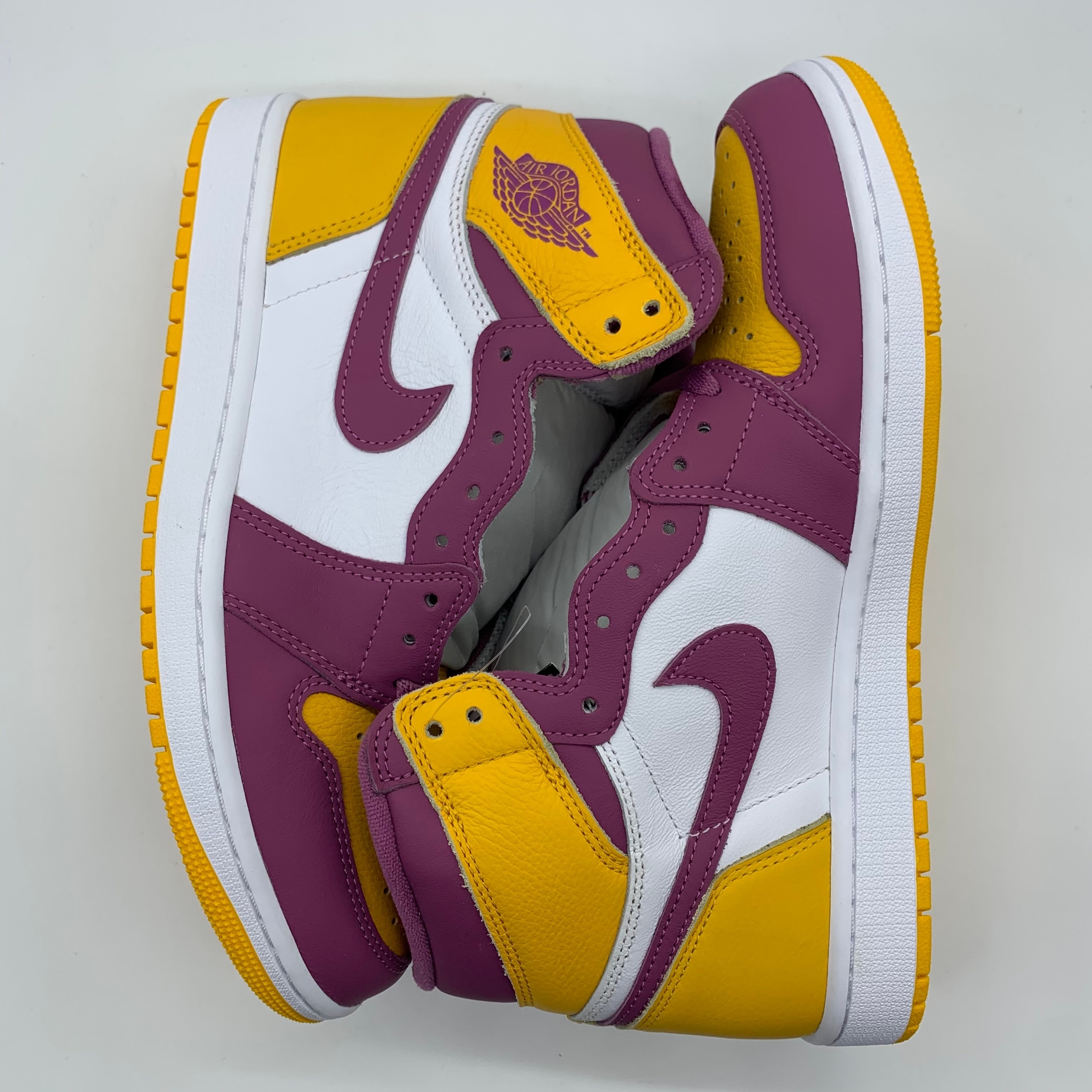 Nike Air Jordan 1 High OG "Brotherhood"