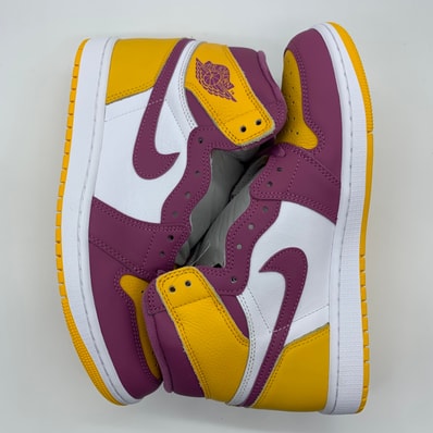 Nike Air Jordan 1 High OG "Brotherhood"