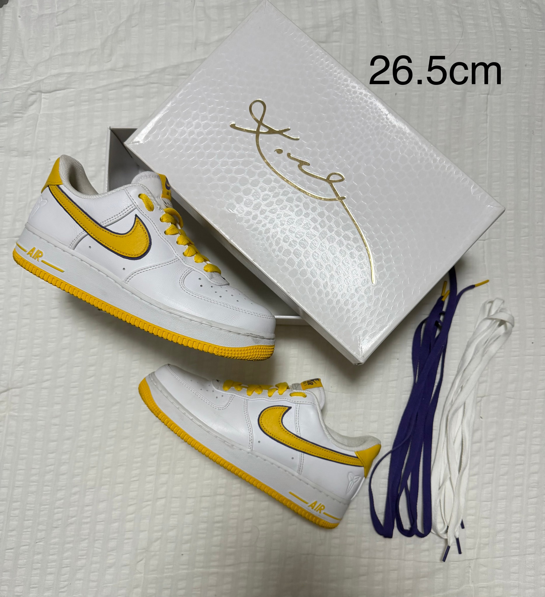 Kobe Bryant × Nike Air Force 1 Low Retro QS "Varsity Maize and Varsity Purple"