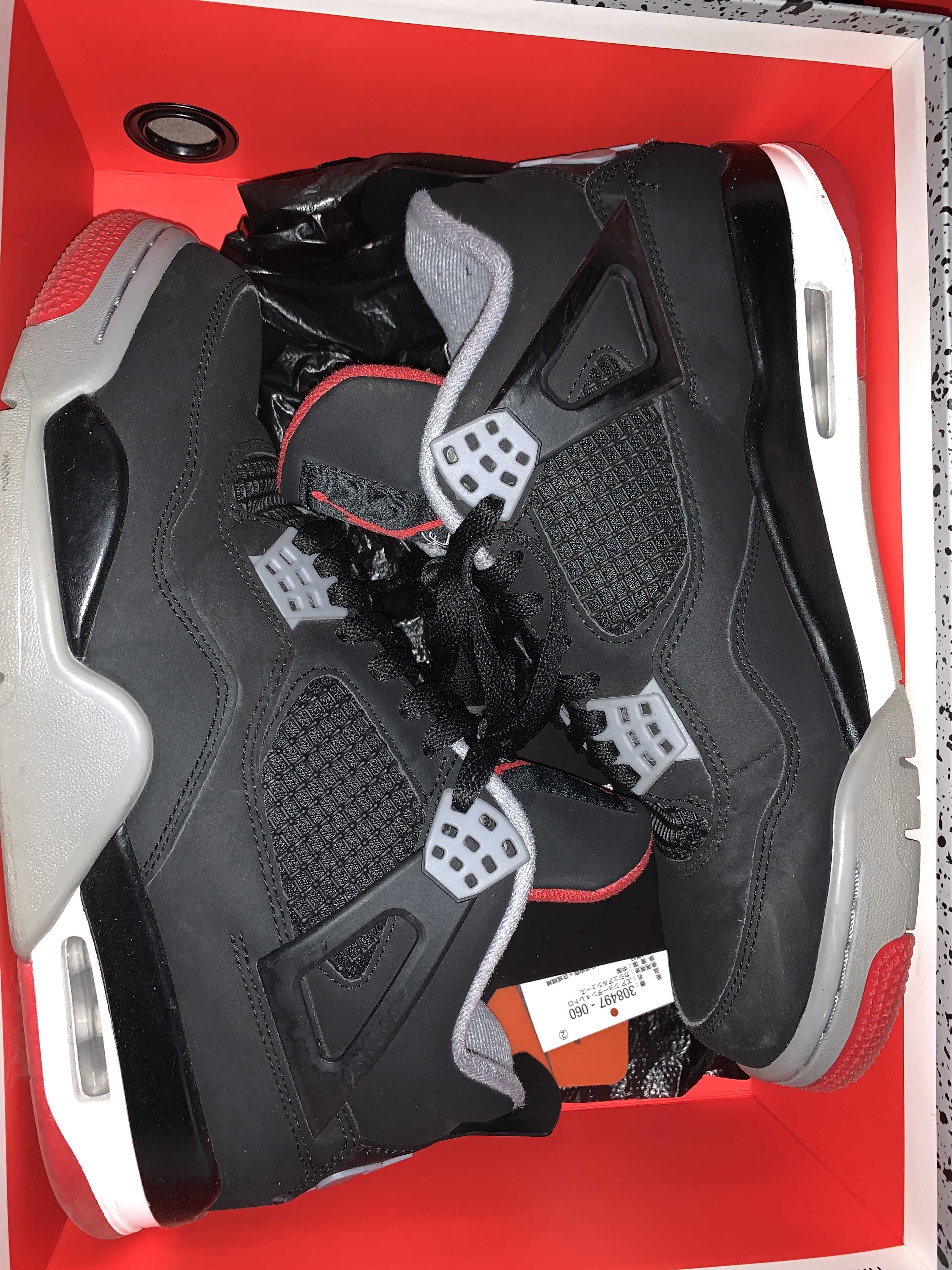 Nike Air Jordan 4 Retro "Bred" (2019)