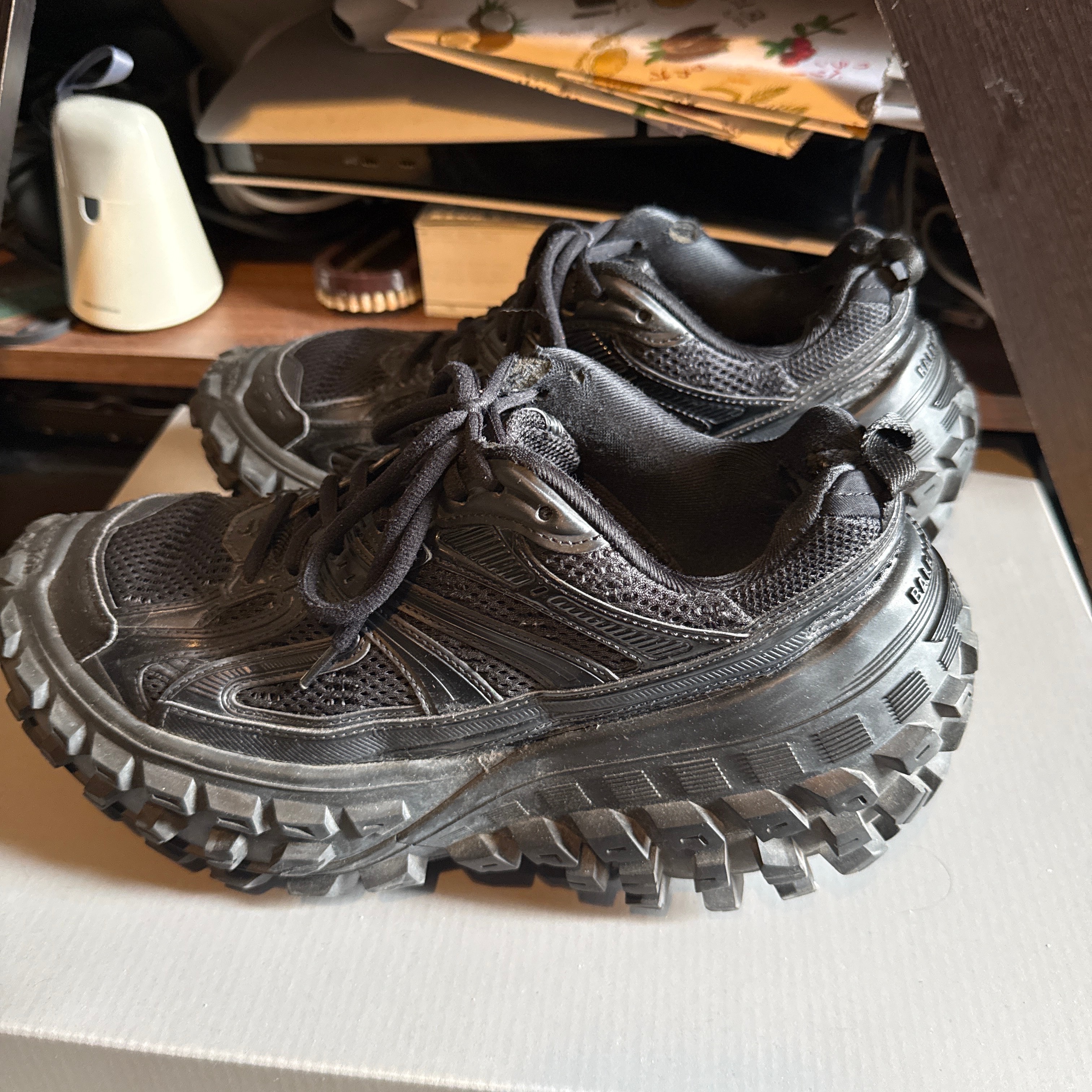 BALENCIAGA Bouncer (Defender) Sneaker "Black"