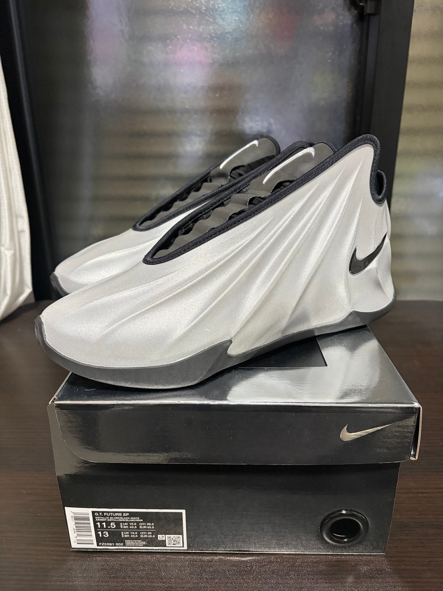 Nike GT Future "Metallic Silver" (FZ5591-002/FZ5590-002)