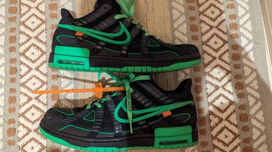 Off-White × Nike Air Rubber Dunk "Black/Green Strike"