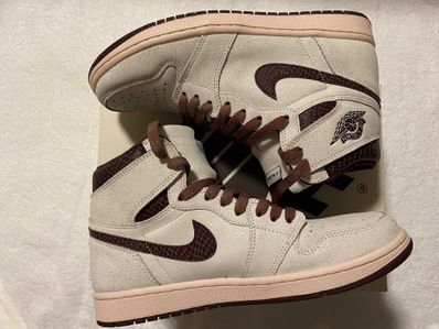 A Ma Maniere × Nike Air Jordan 1 Retro High OG "Sail and Burgundy"