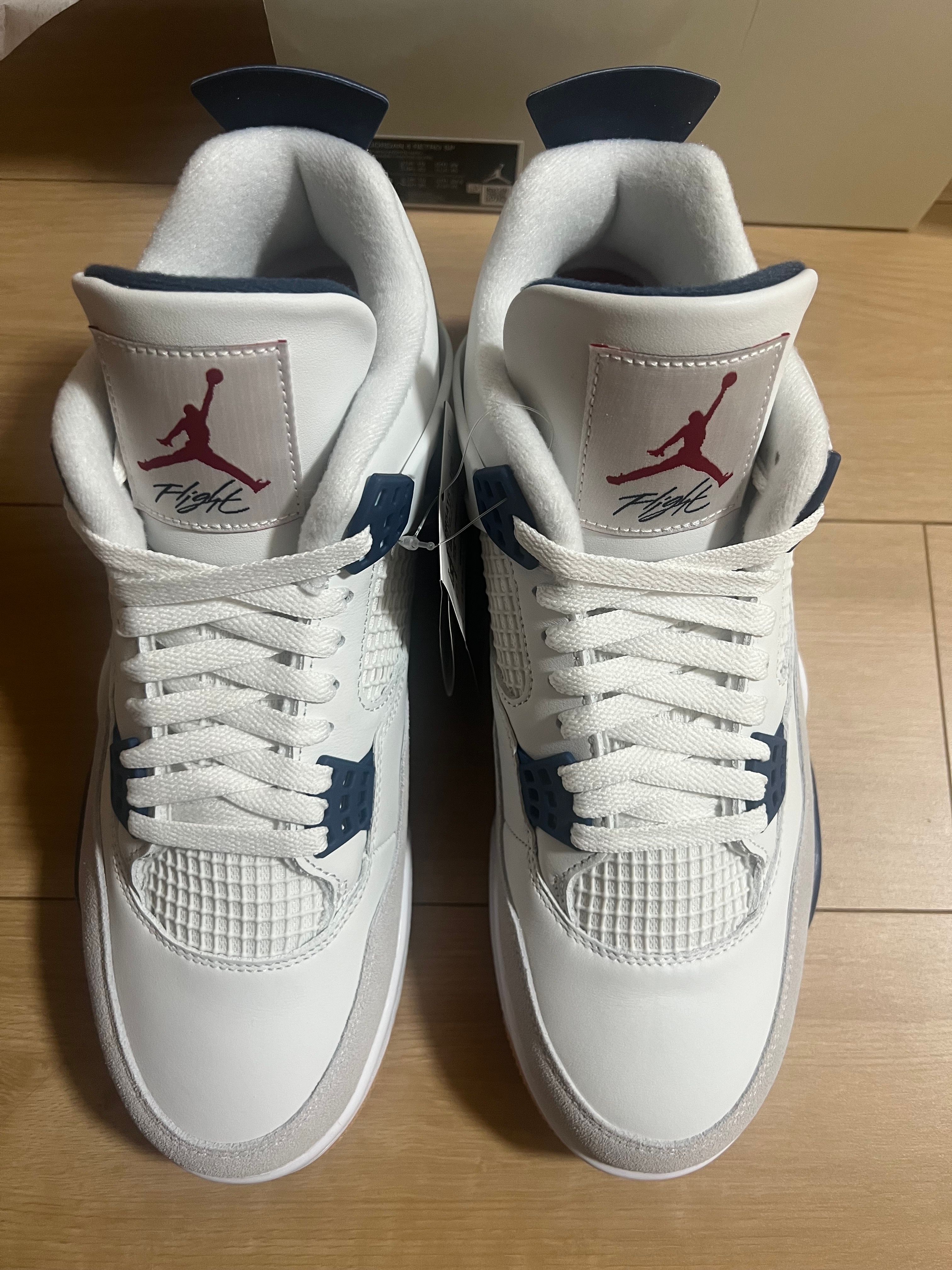 Nike SB Air Jordan 4 Retro SP "Summit White/Navy"