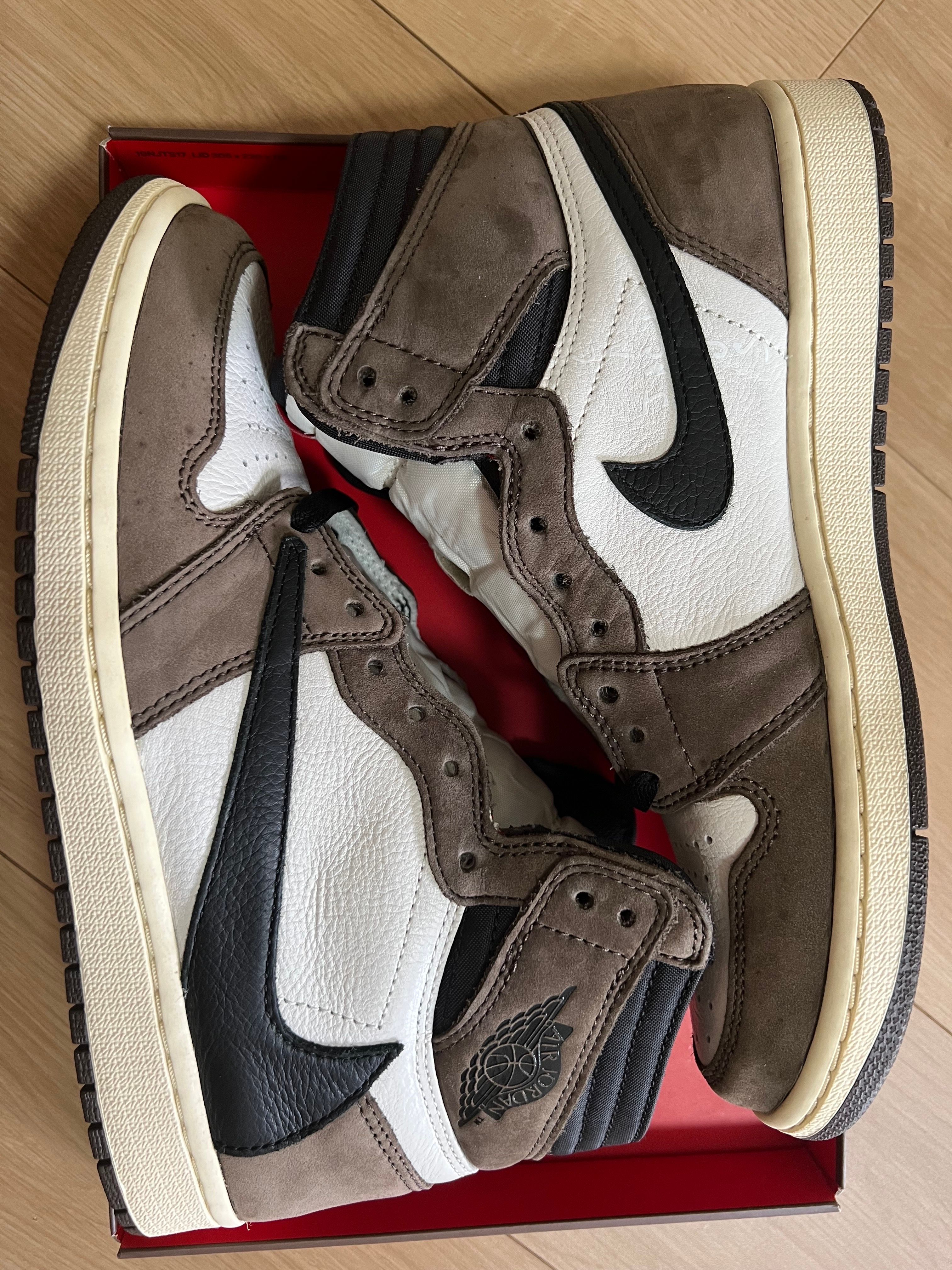 Travis Scott × Nike Air Jordan 1 Retro High OG TS SP "Sail/Dark Mocha"