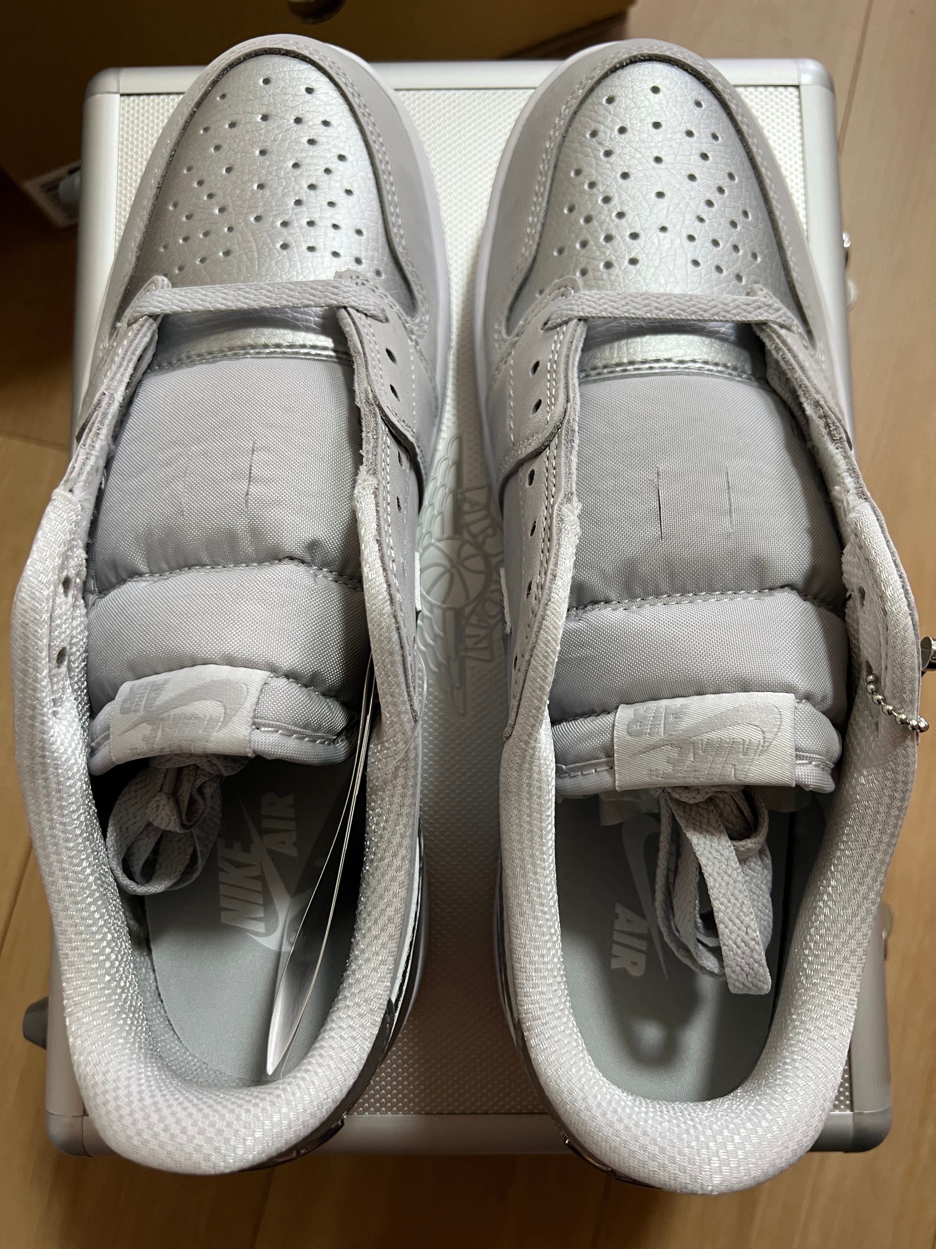 Nike Air Jordan 1 Retro Low OG "Silver" (with Briefcase) (HM0365-002)