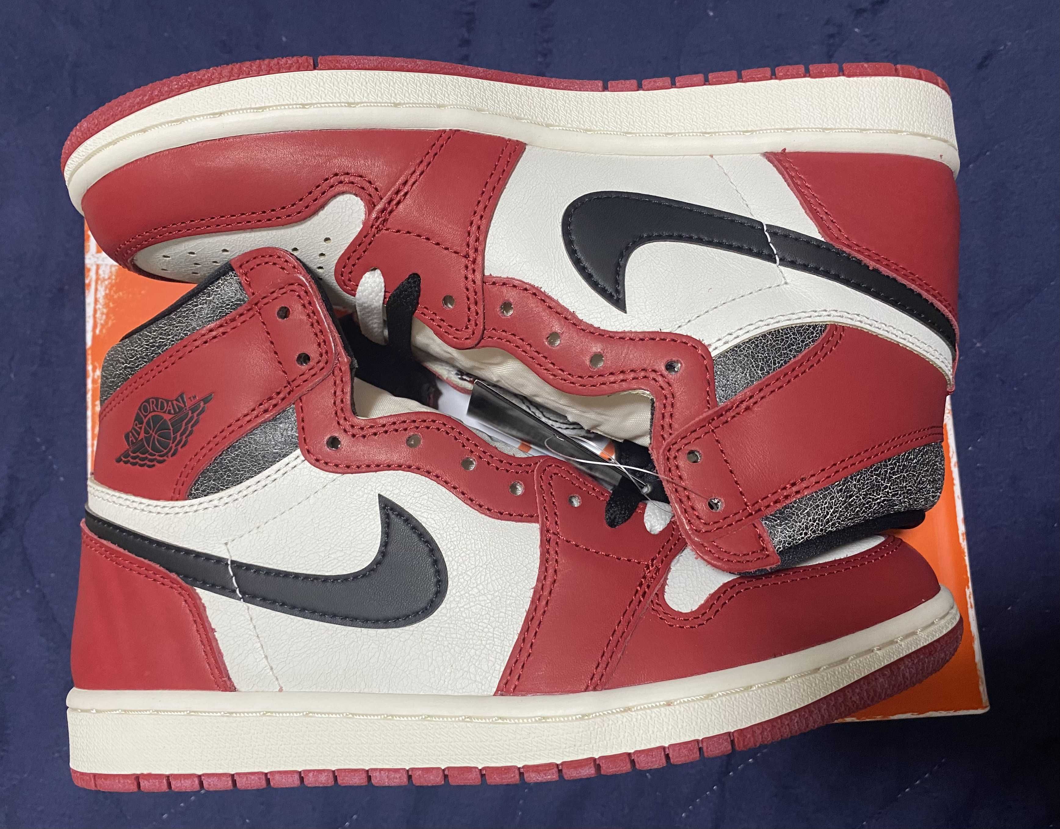 Nike Air Jordan 1 High OG "Lost & Found/Chicago"
