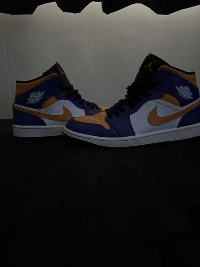 Nike Air Jordan 1 Mid "Lakers"