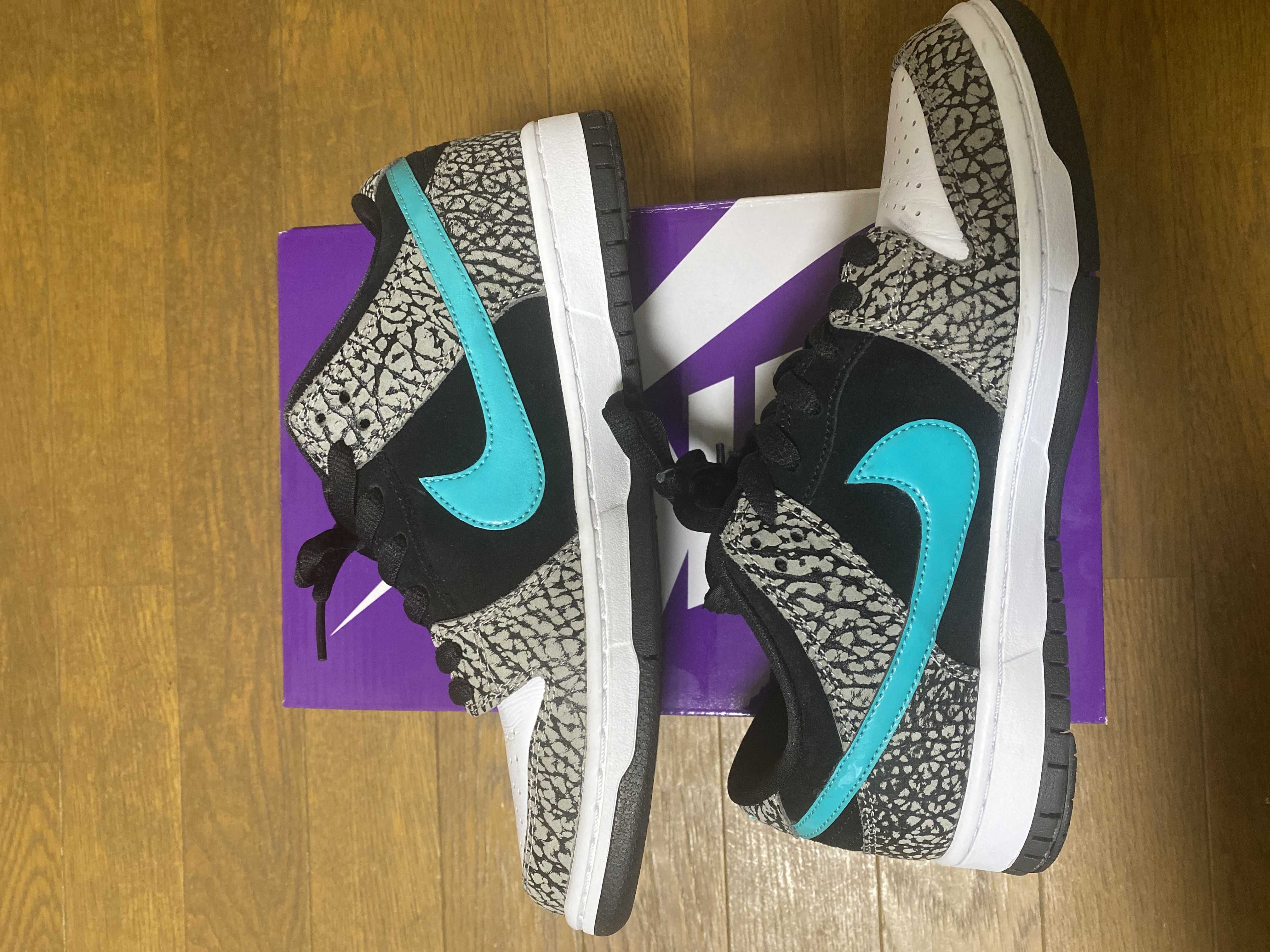 Nike SB Dunk Low "Elephant/Safari"