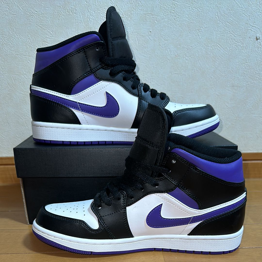 Nike Air Jordan 1 Mid "Black/Court Purple"