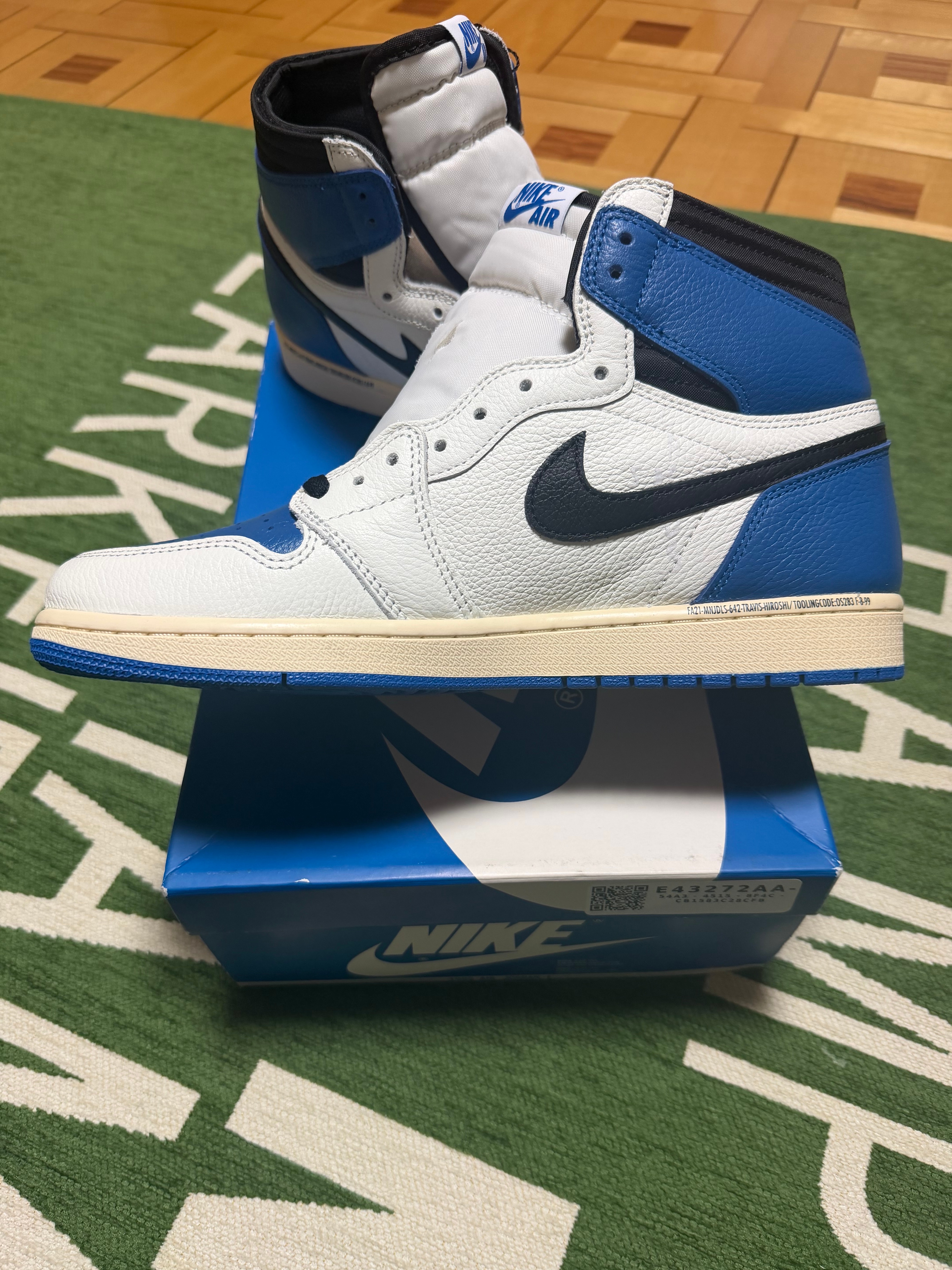 Travis Scott × fragment design × Nike Air Jordan 1 Retro High OG SP "Military Blue"