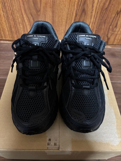 COMME des GARCONS HOMME × New Balance 1906R "Black"