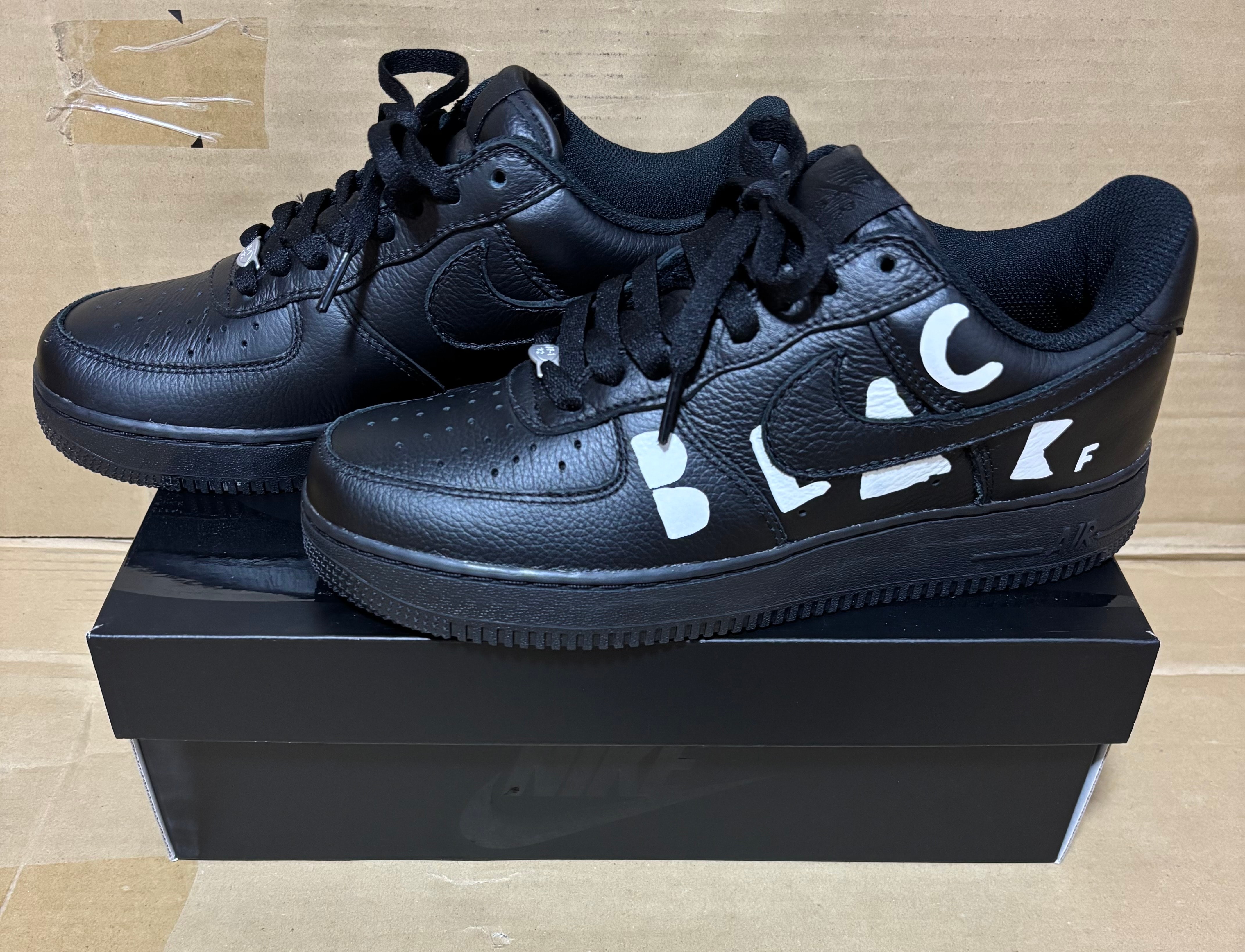 BLACK COMME des GARCONS × Nike Air Force 1 Low Retro "Black"