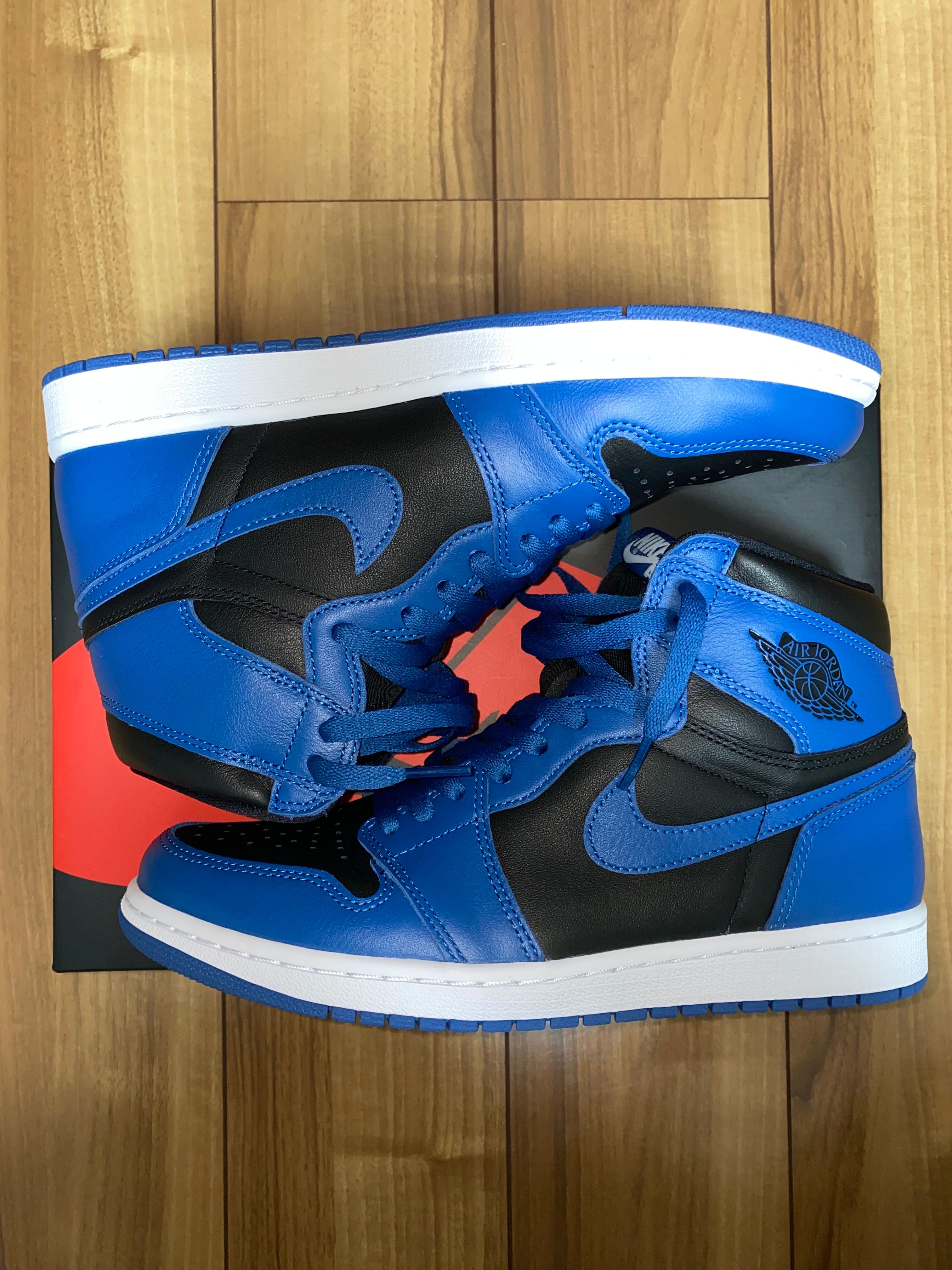 Nike Air Jordan 1 Retro High OG "Dark Marina Blue"