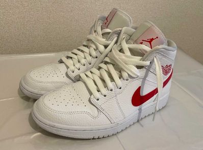 NIKE Women's AIR JORDAN 1 MID "WHITE/RED"