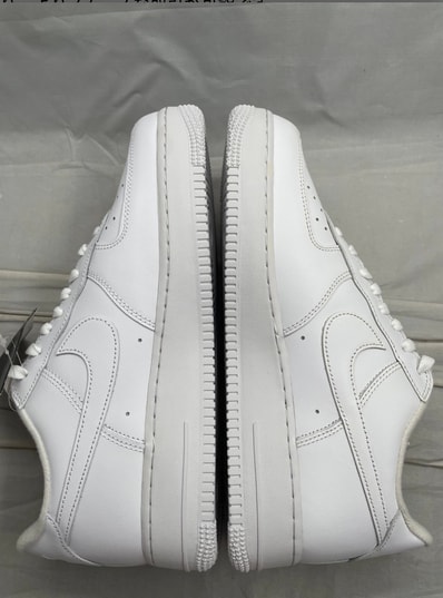 Supreme × Nike Air Force 1 Low "White"