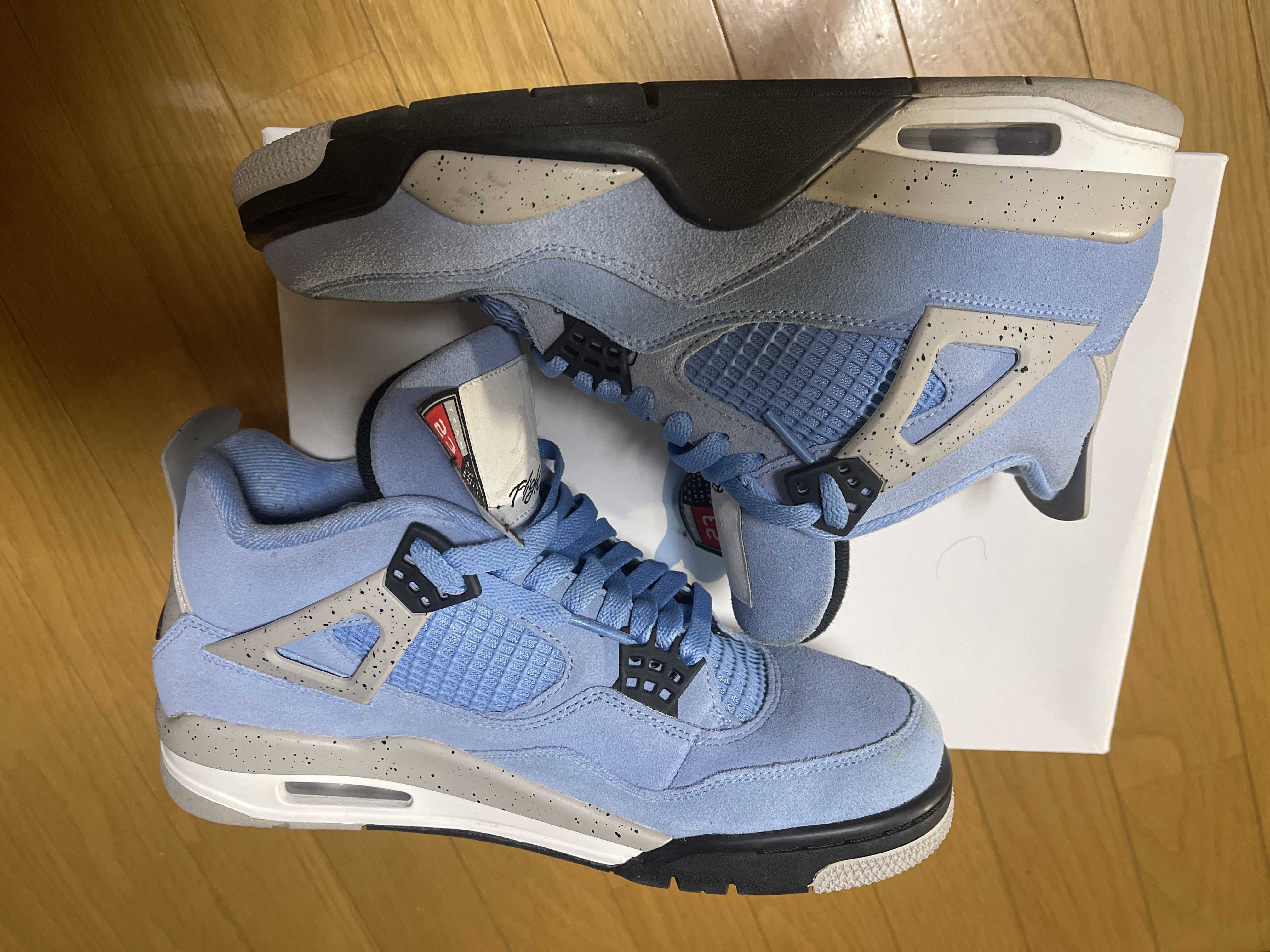 Nike Air Jordan 4 "University Blue"