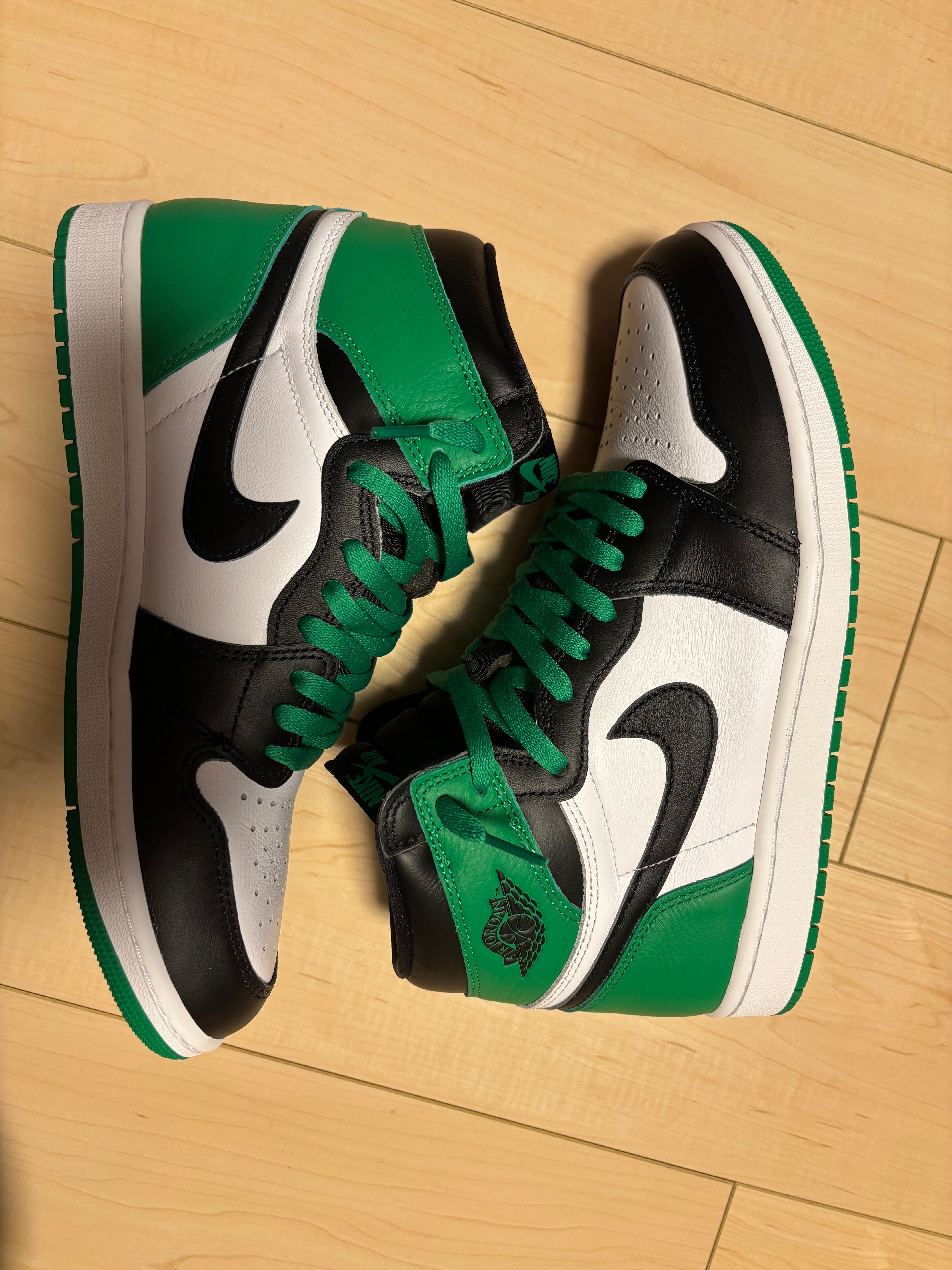 Nike Air Jordan 1 Retro High OG "Celtics/Black and Lucky Green" (2023)