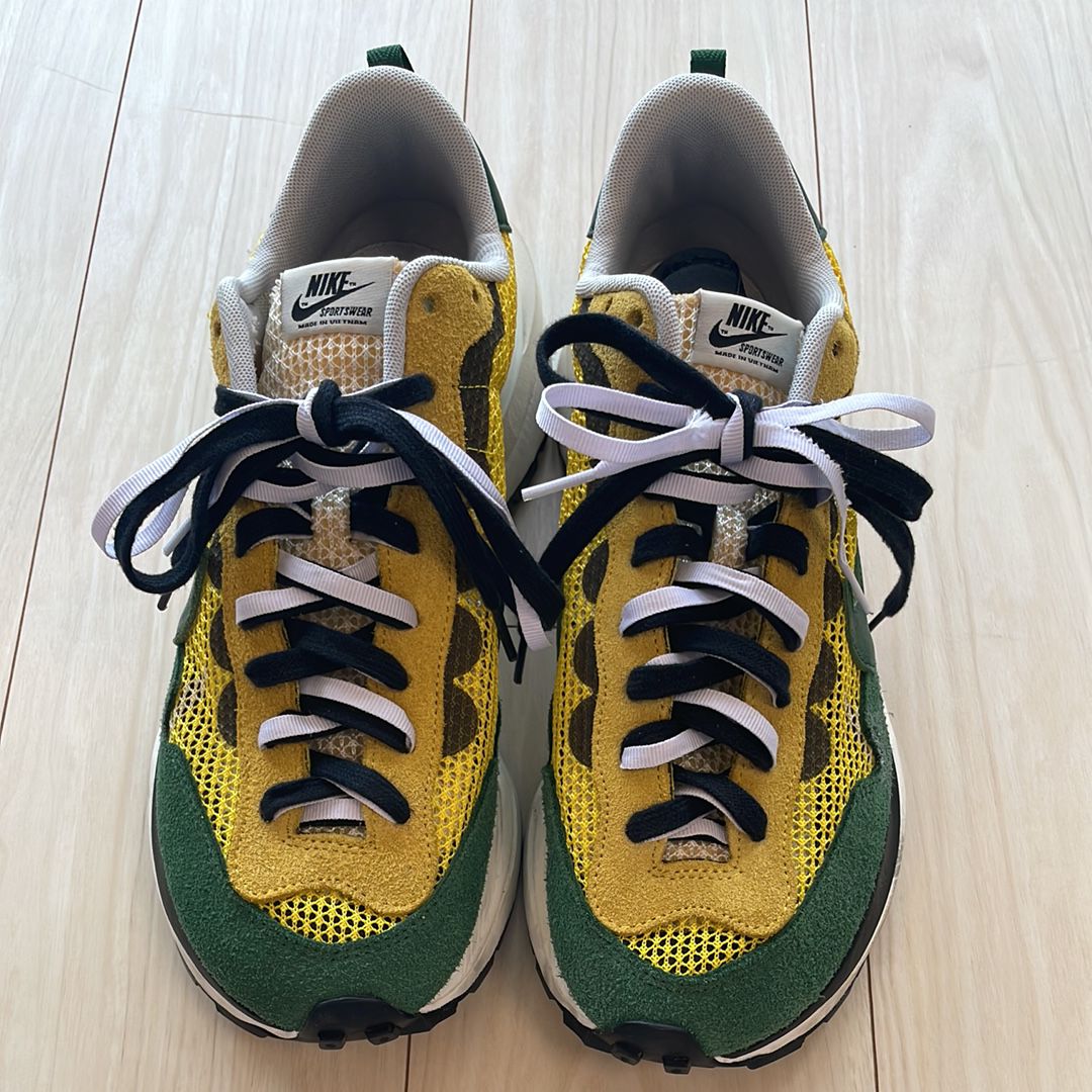 sacai × Nike Vapor Waffle "Tour Yellow/Stadium Green-Sail"