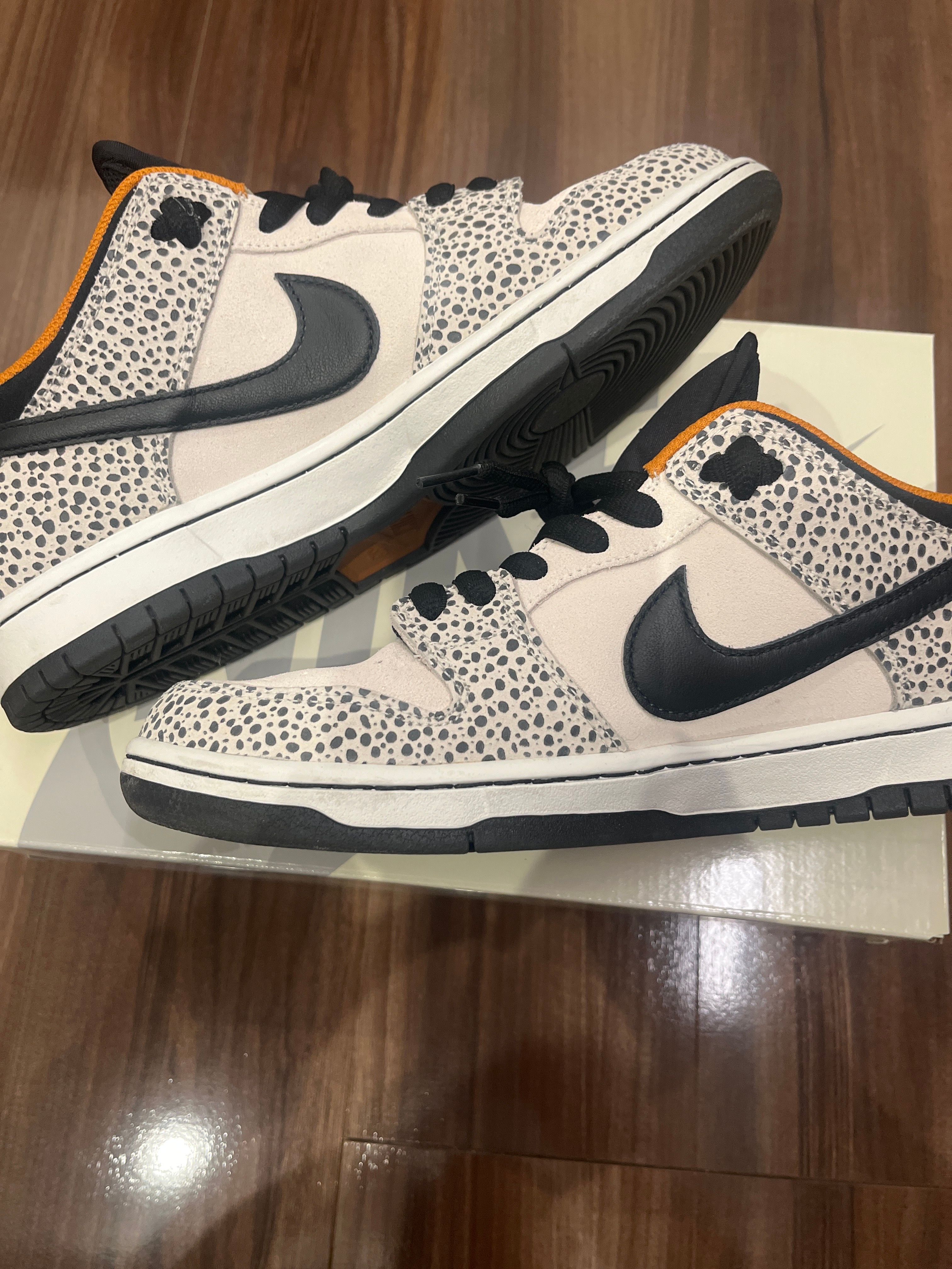 Nike SB Dunk Low Pro Electric Safari "Phantom and Black"