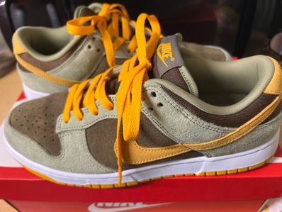 Nike Dunk Low SE "Dusty Olive"