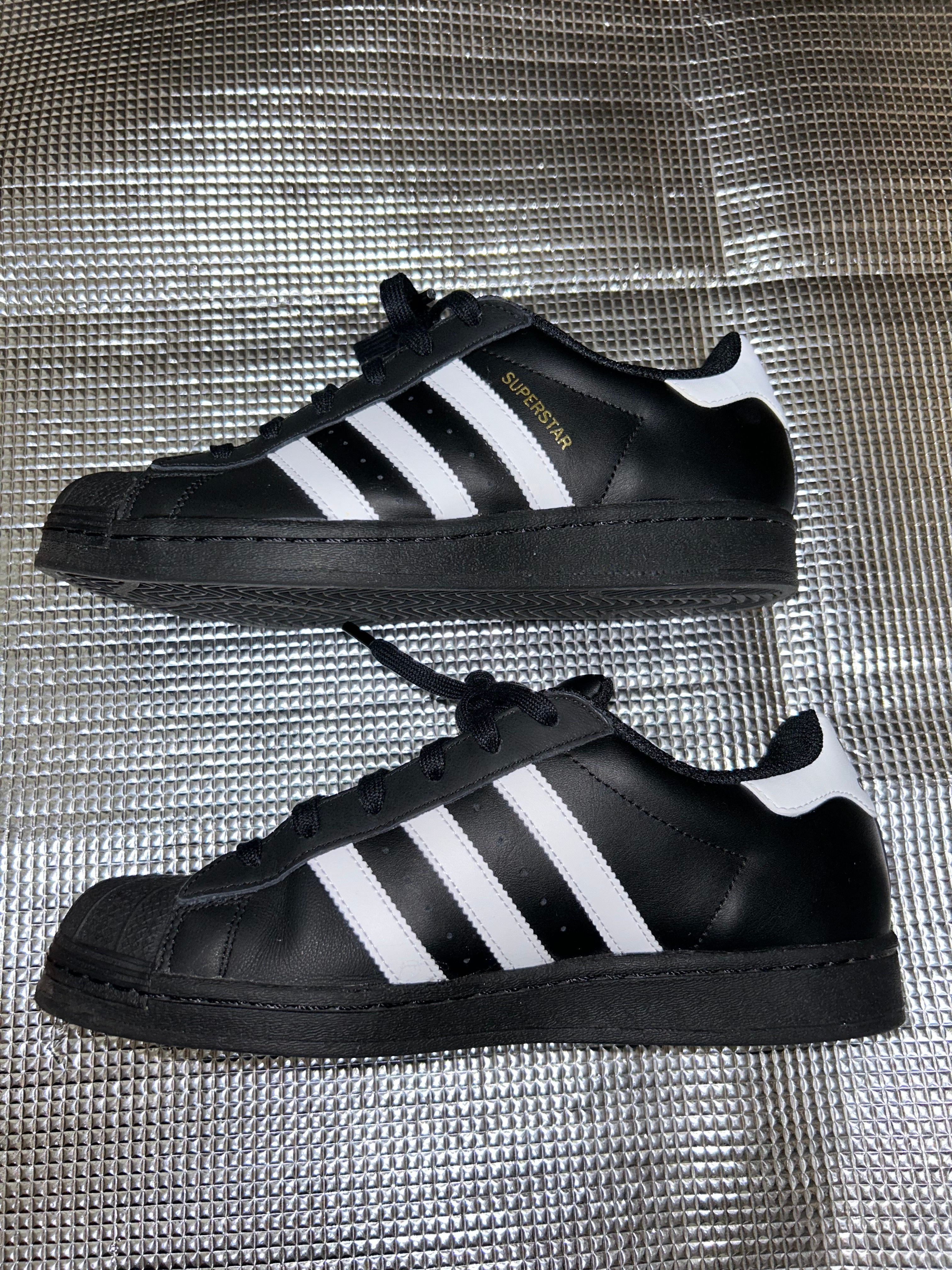 adidas Superstar "Core Black/Footwear White"