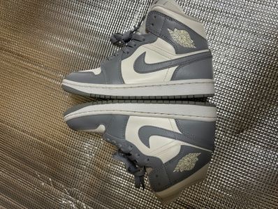 Nike Women's Air Jordan 1 Mid "Grey/Sail"