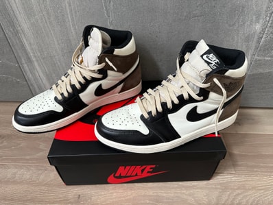 Nike Air Jordan 1 High OG "Sail/Dark Mocha/Black"