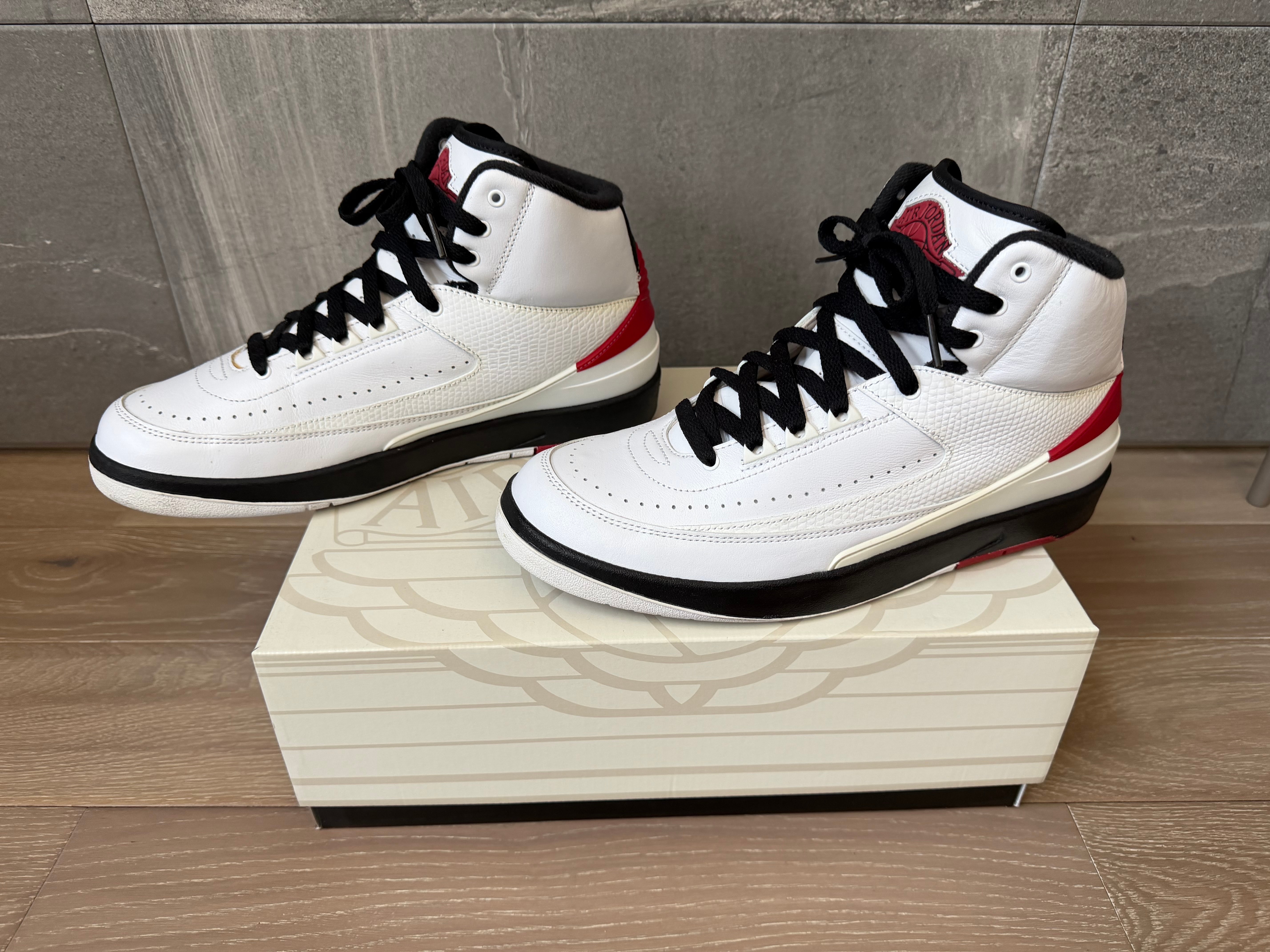 Nike Air Jordan 2 OG "Chicago"(2022)