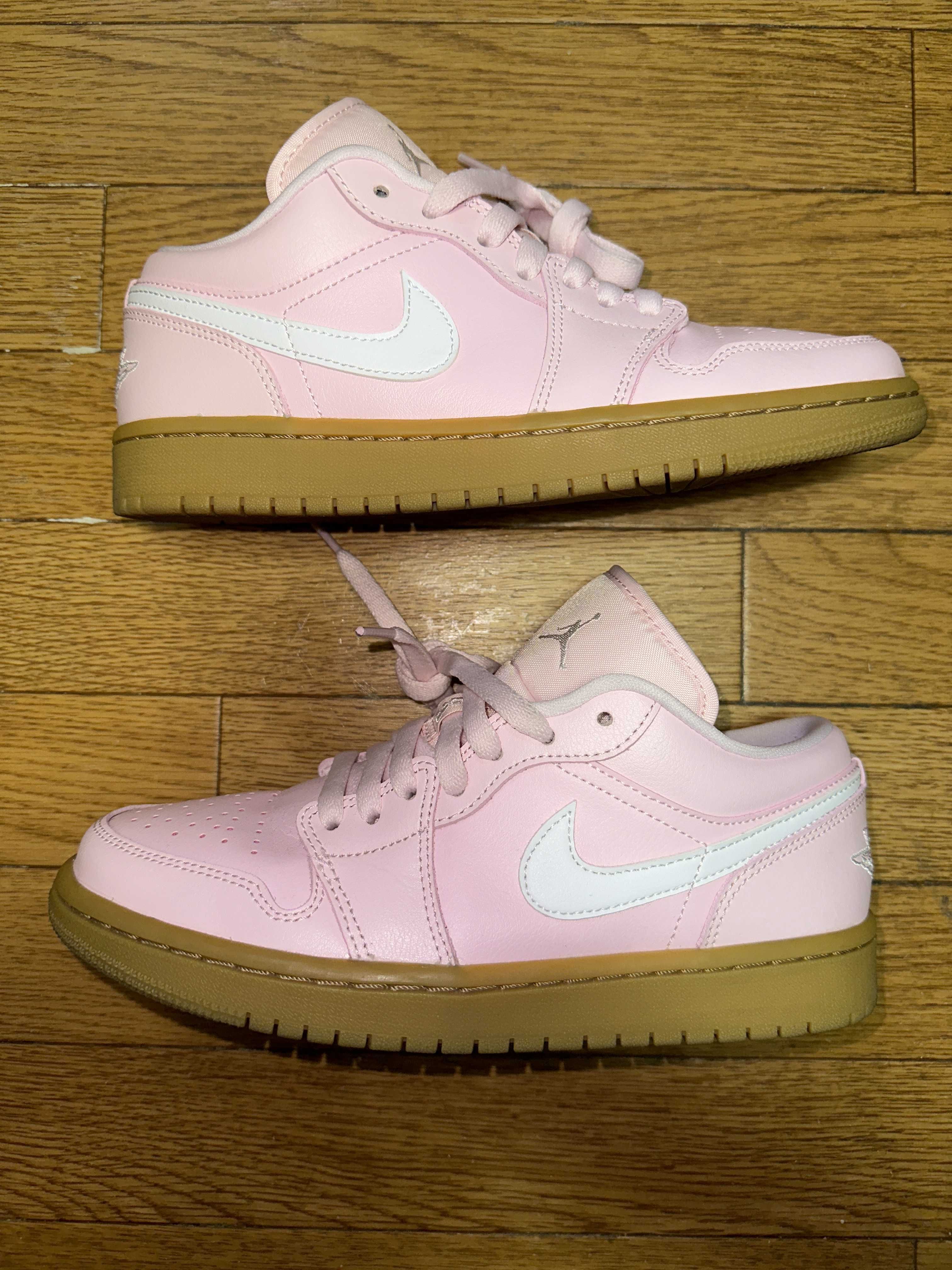 NIKE Women's AIR JORDAN 1 LOW "ARCTIC PINK/GUM LIGHT BROWN"