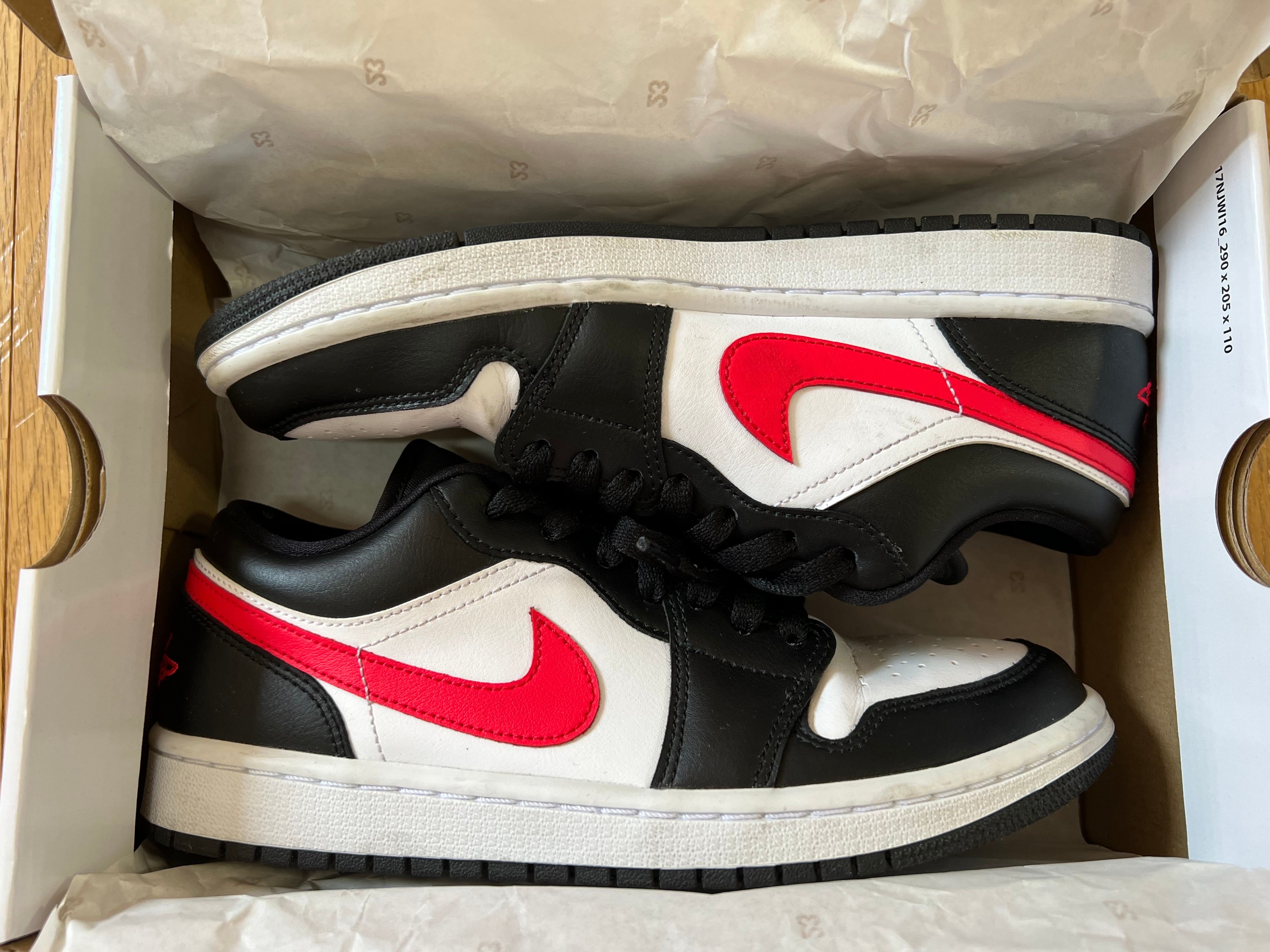 NIKE Women's AIR JORDAN 1 LOW "BLACK/SIREN RED/WHITE"