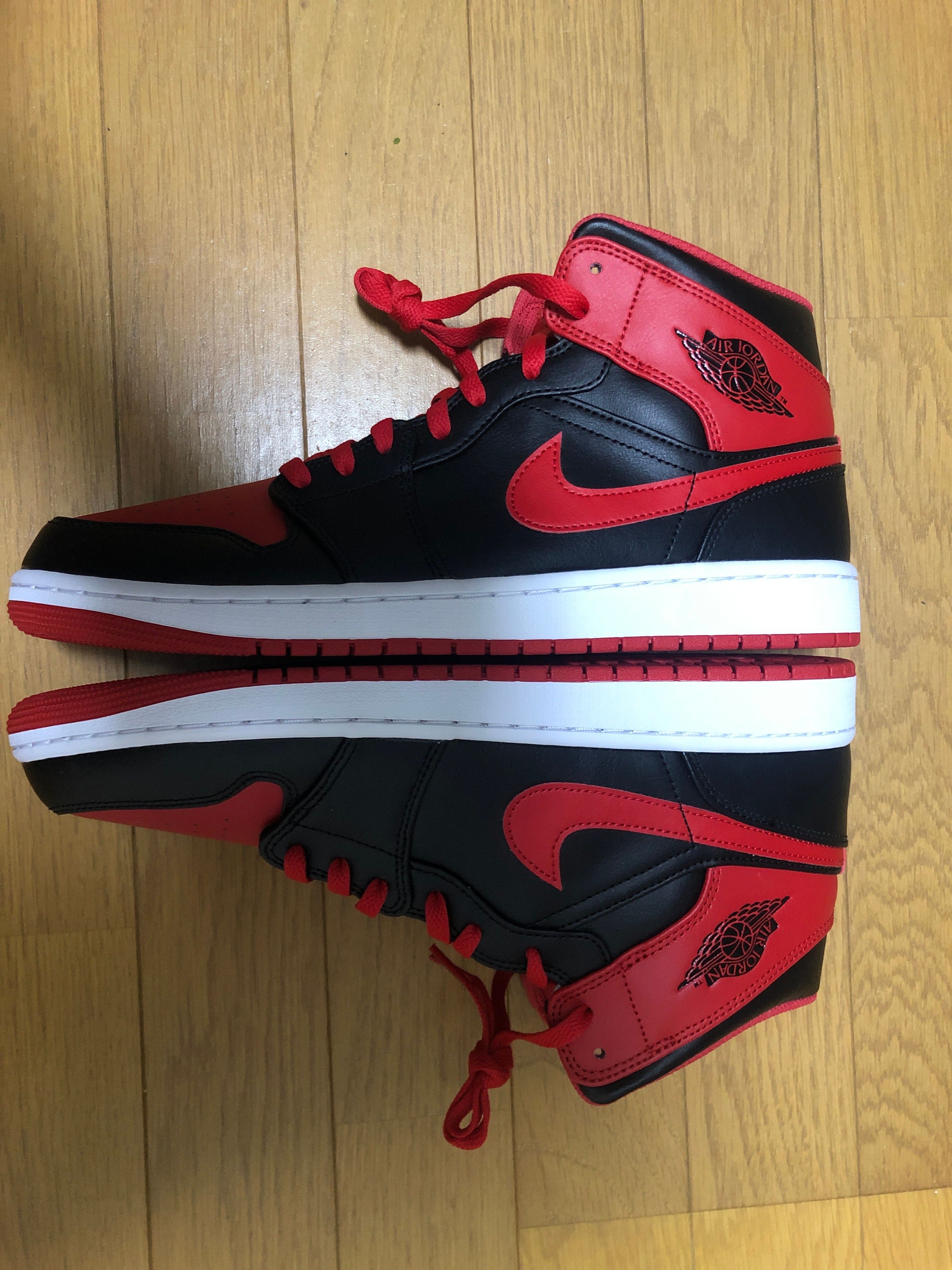 Nike Air Jordan 1 Mid "Bred Toe"