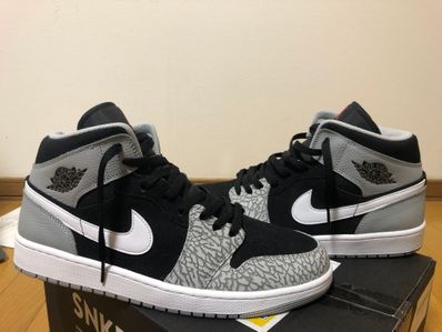 Nike Air Jordan 1 Mid