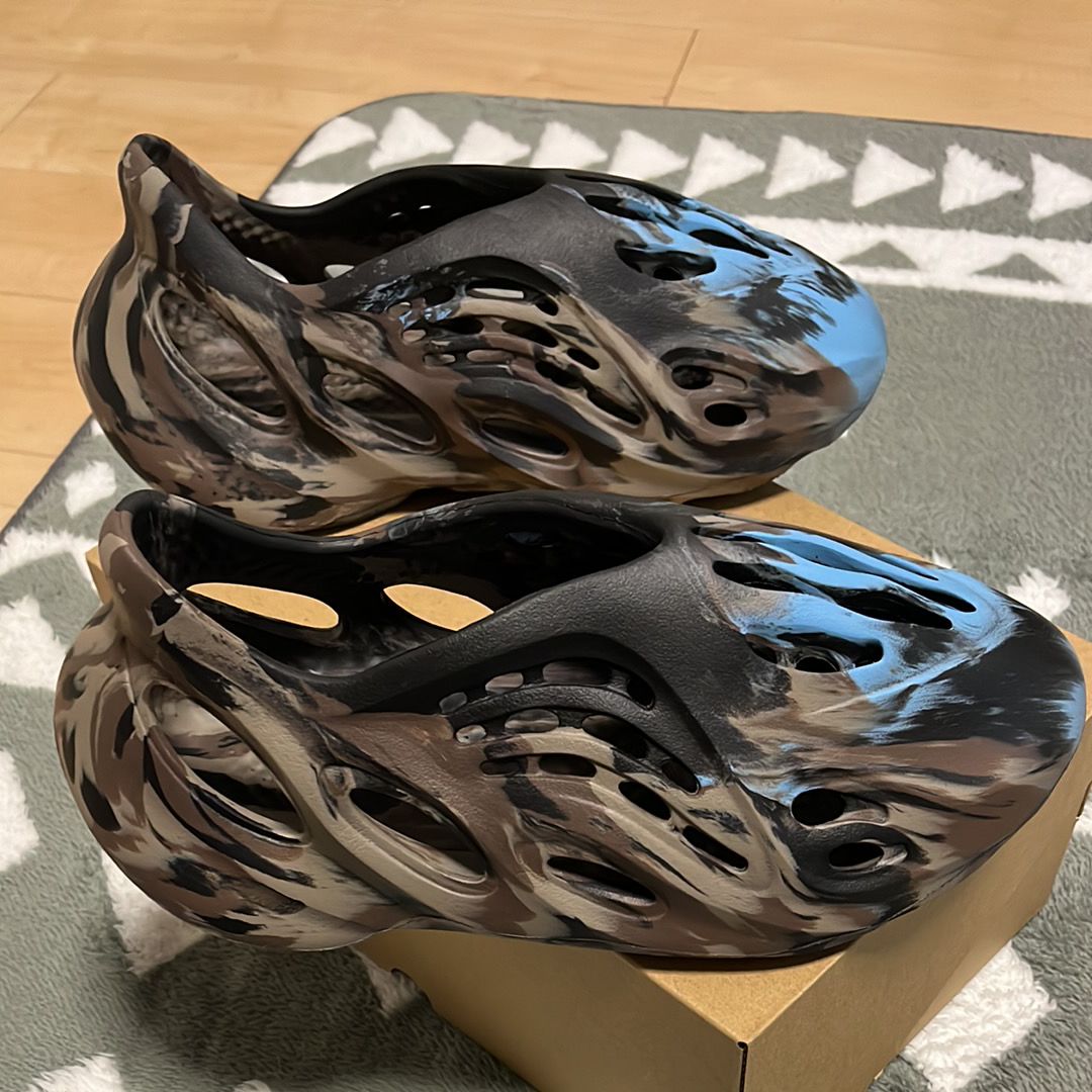 adidas YEEZY Foam Runner "MX Cinder"