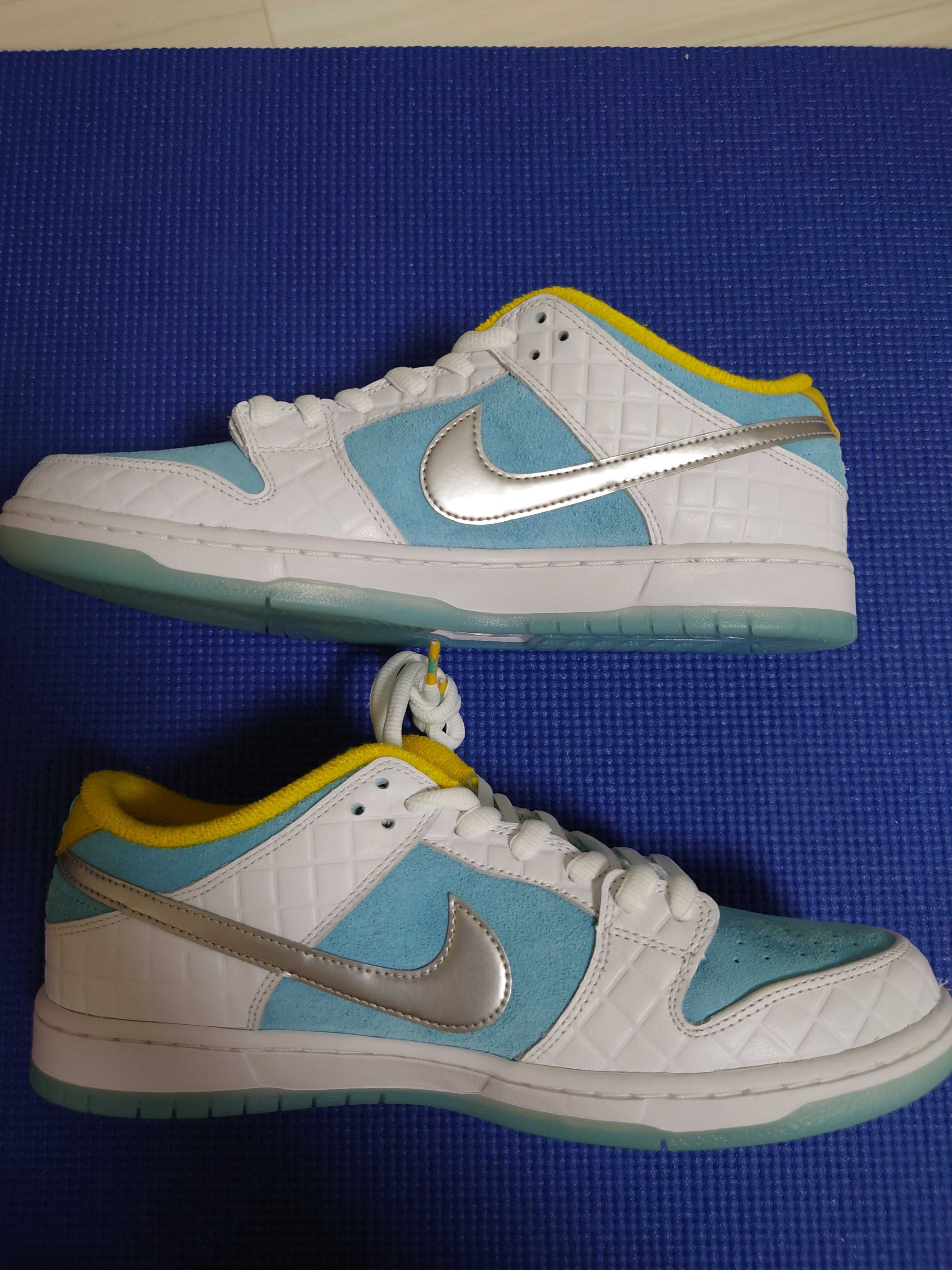 FTC × Nike SB Dunk Low "White/Blue"