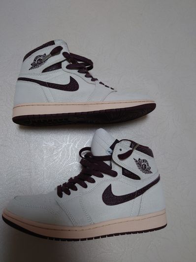 A Ma Maniere × Nike Air Jordan 1 Retro High OG "Sail and Burgundy"