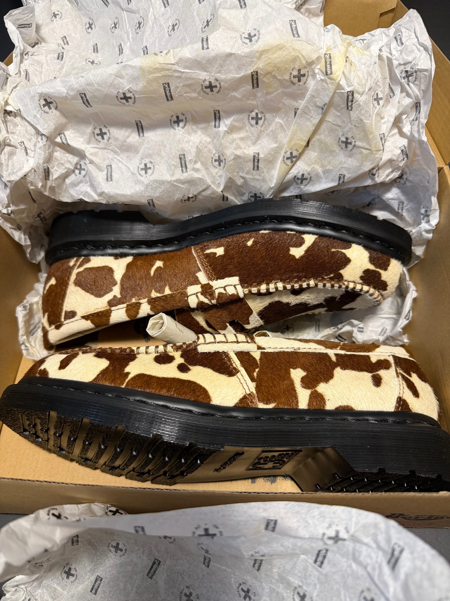Supreme × Dr.Martens Penton Tassel Loafer "Animal"