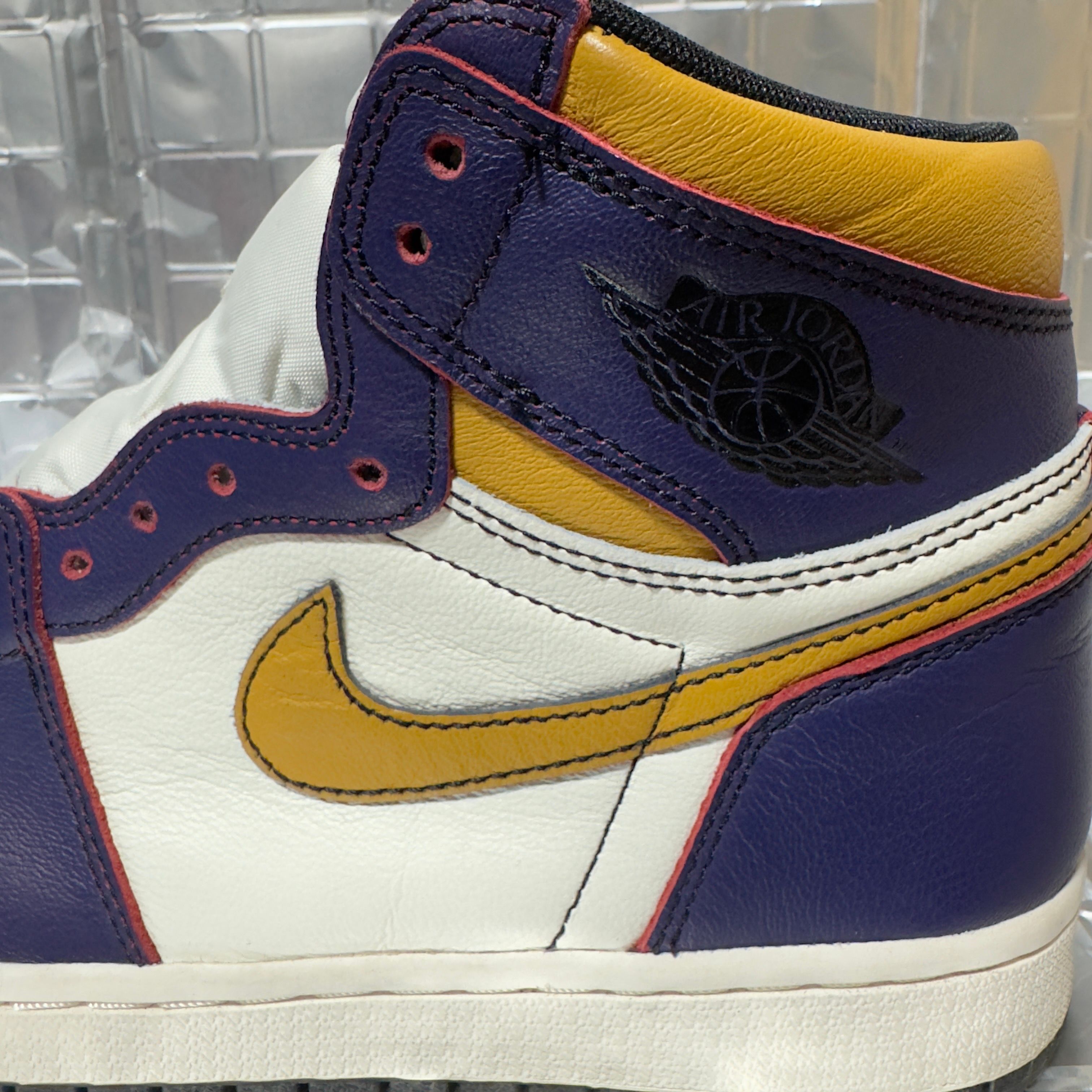 Nike SB × Air Jordan 1 Retro High "La To Chicago"  