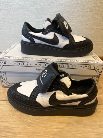 PEACEMINUSONE × Nike Kwondo 1 "Black and White" / G-DRAGON