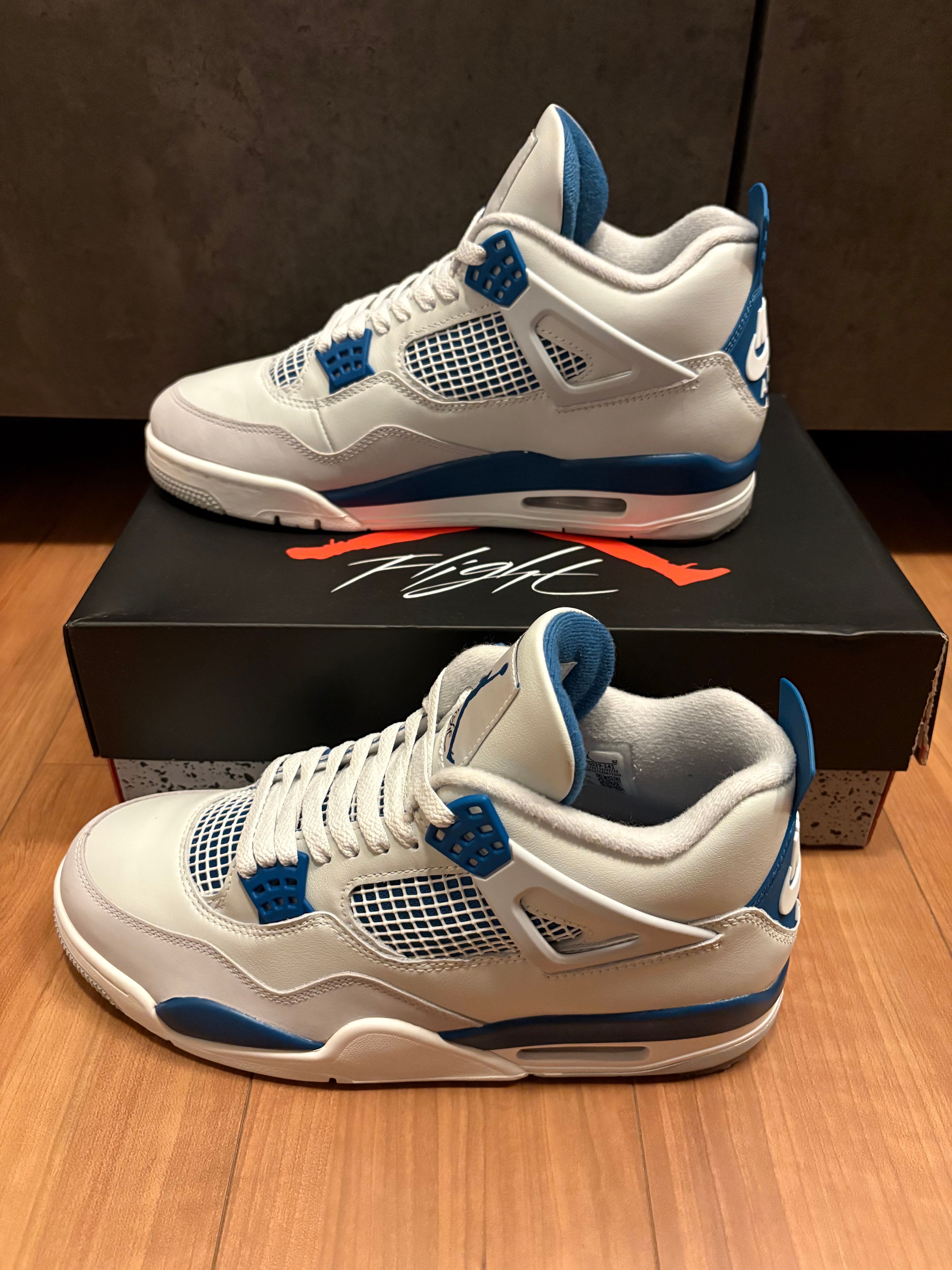 Nike Air Jordan 4 Retro "Industrial Blue"