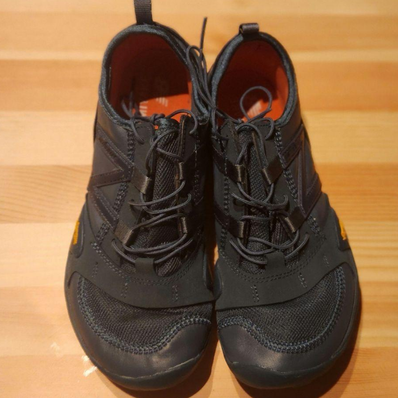 ISSEY MIYAKE × New Balance MT10O "Blue Green"