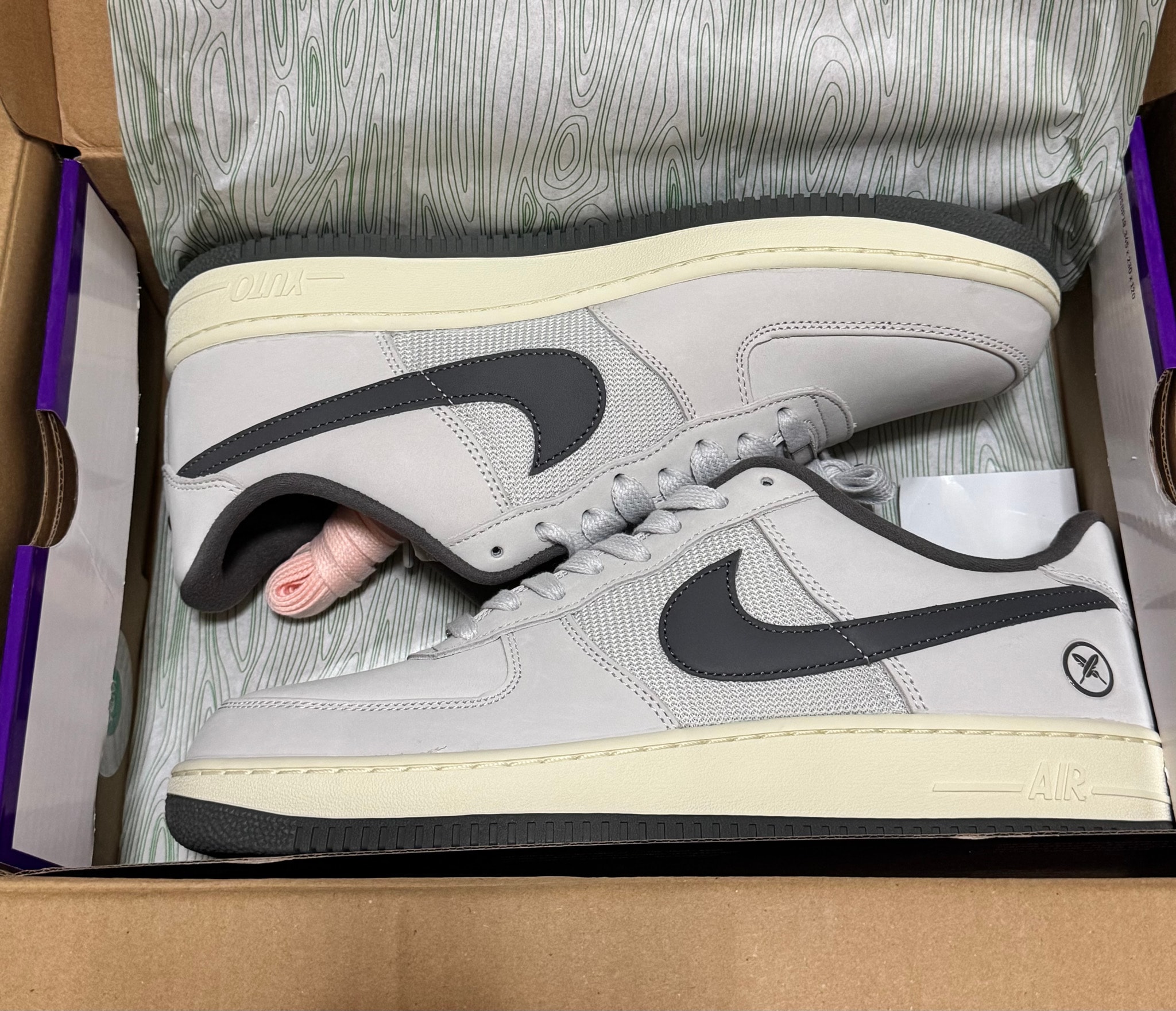 Yuto Horigome × Nike SB Air Force 1 Low "Light Bone/Iron Grey"