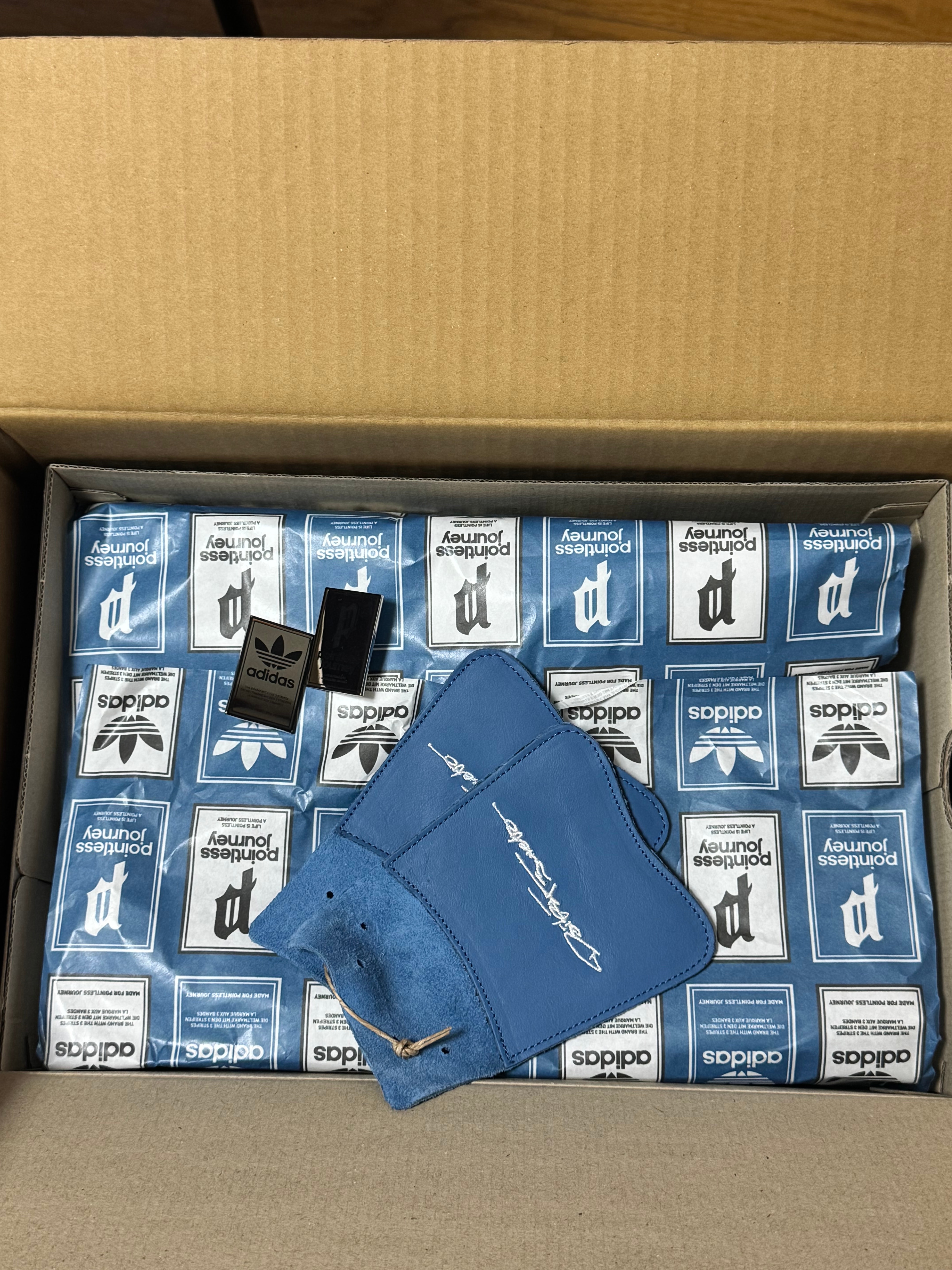 atmos × POINTLESS JOURNEY (King Gnu Daiki Tsuneta) × Superstar 2 "Clear Onix"